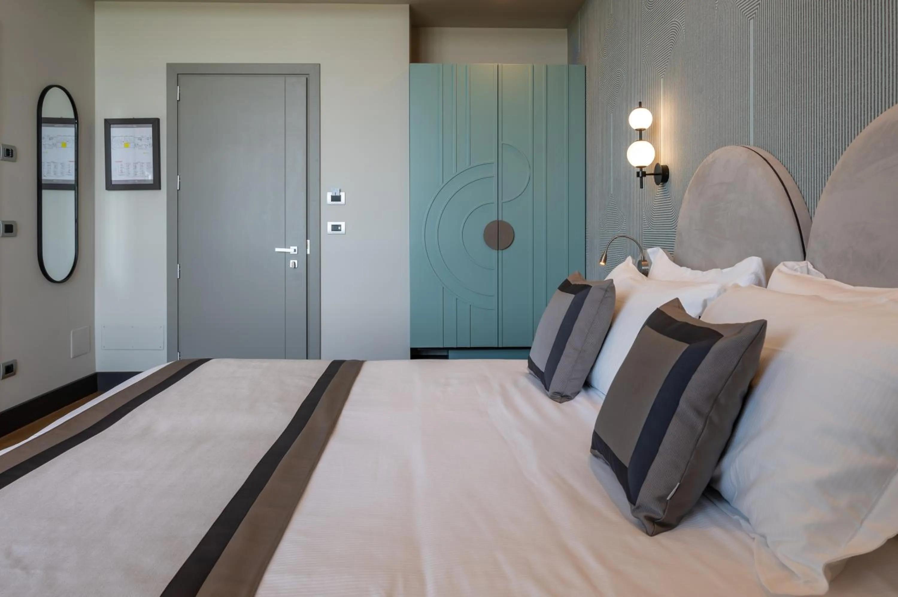 Photo of the whole room, Bed in Grand Hotel Torre Fara