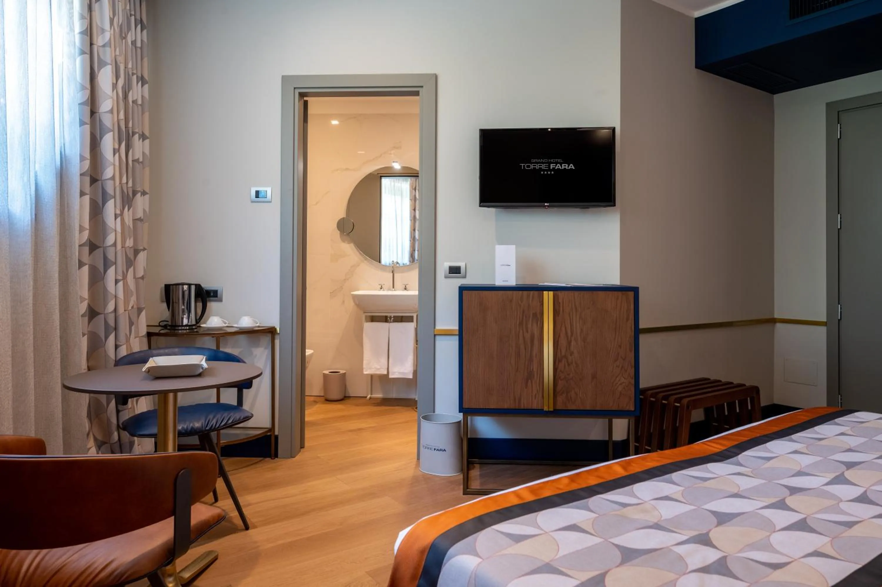 Photo of the whole room, Bed in Grand Hotel Torre Fara