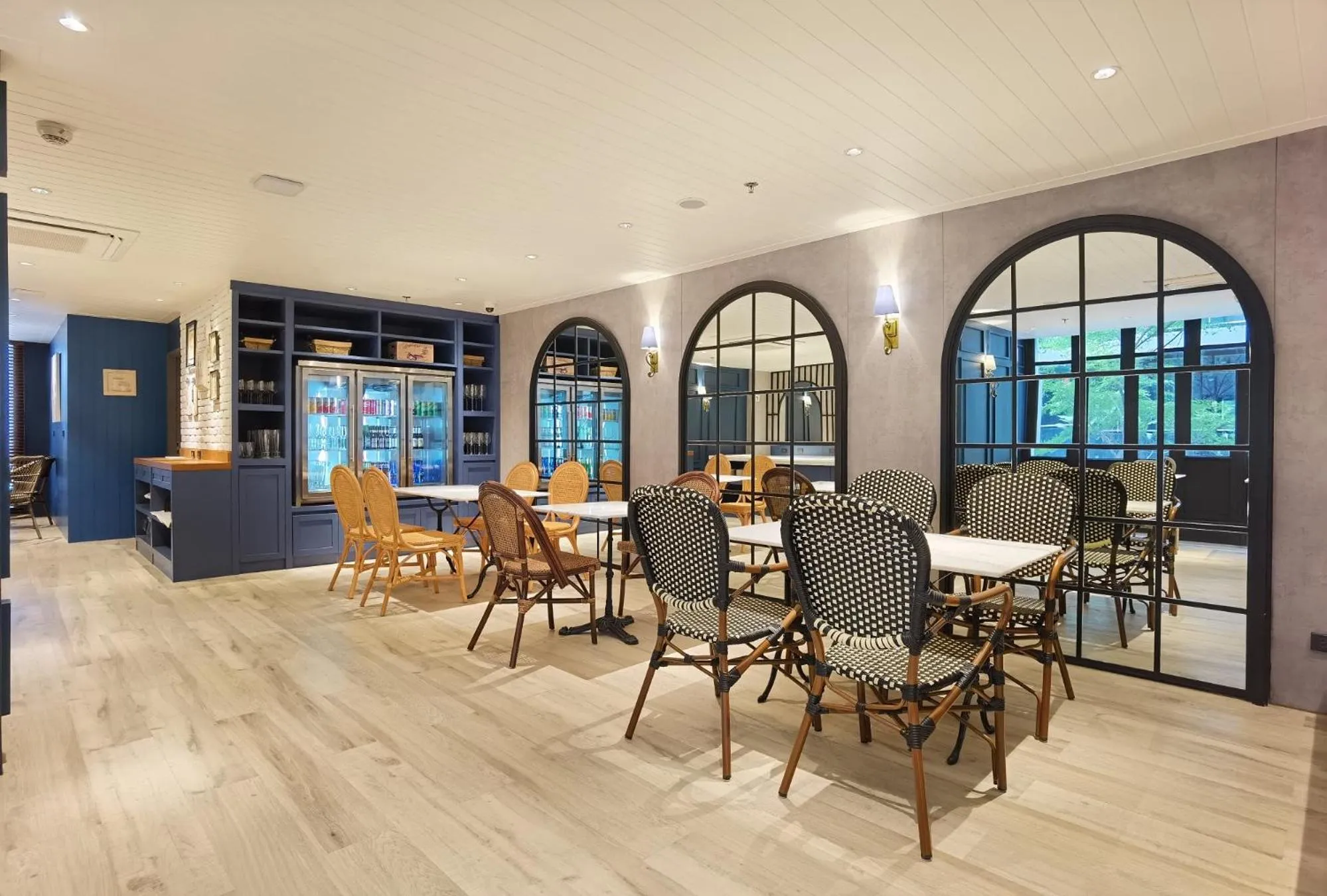 Restaurant/places to eat in The Quartier Hotel Phromphong - Thonglor