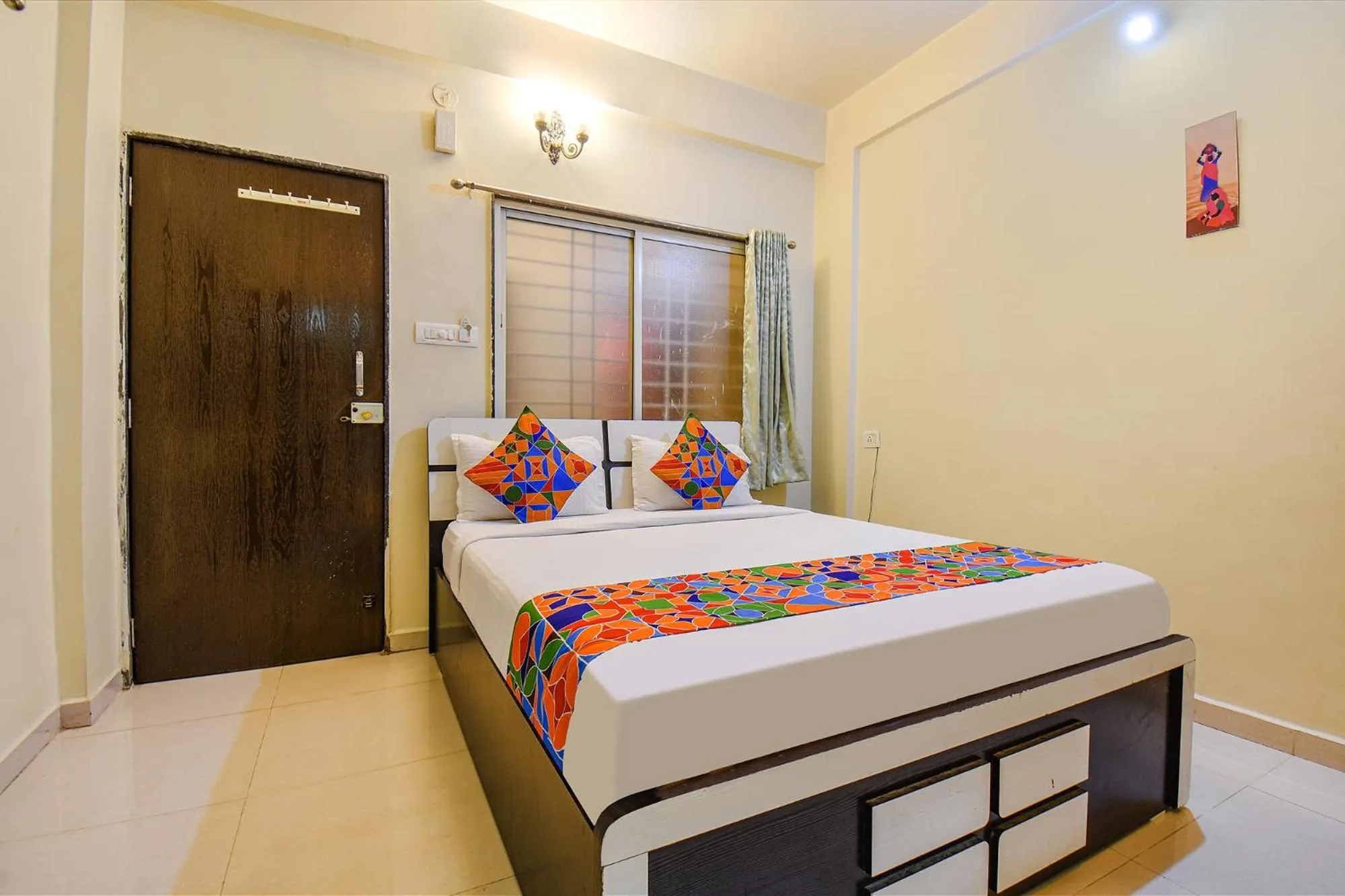 Bed in FabHotel 4 Star Executive - Nr World Trade Center