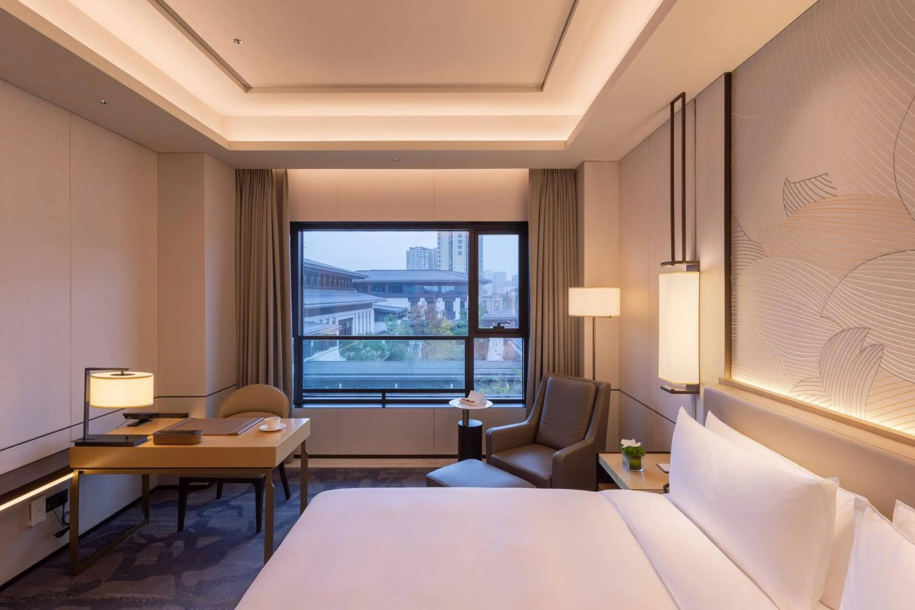 Property building, Bed in Gran Meliá Chengdu