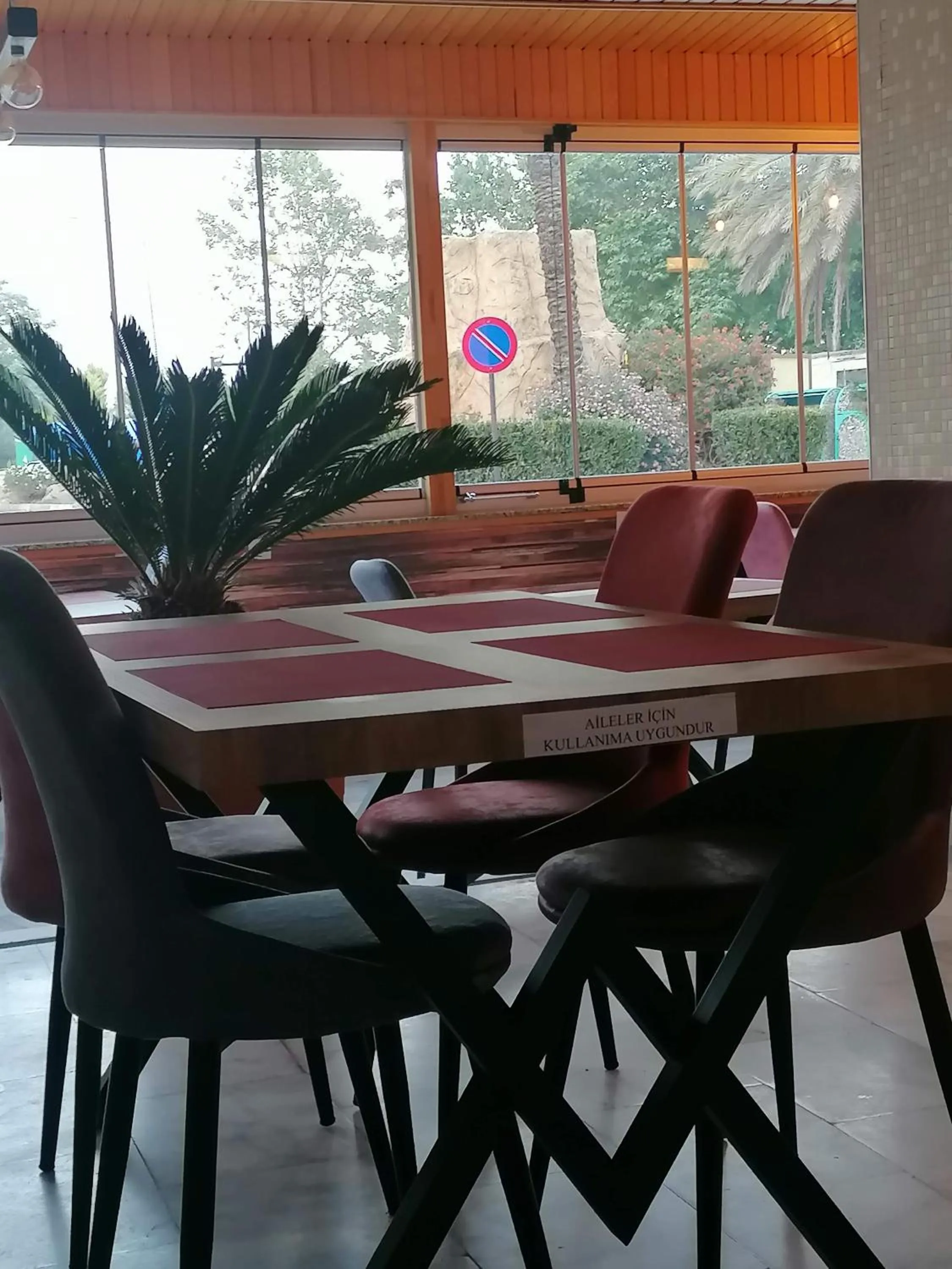 Dining area in Luna Piena Hotel