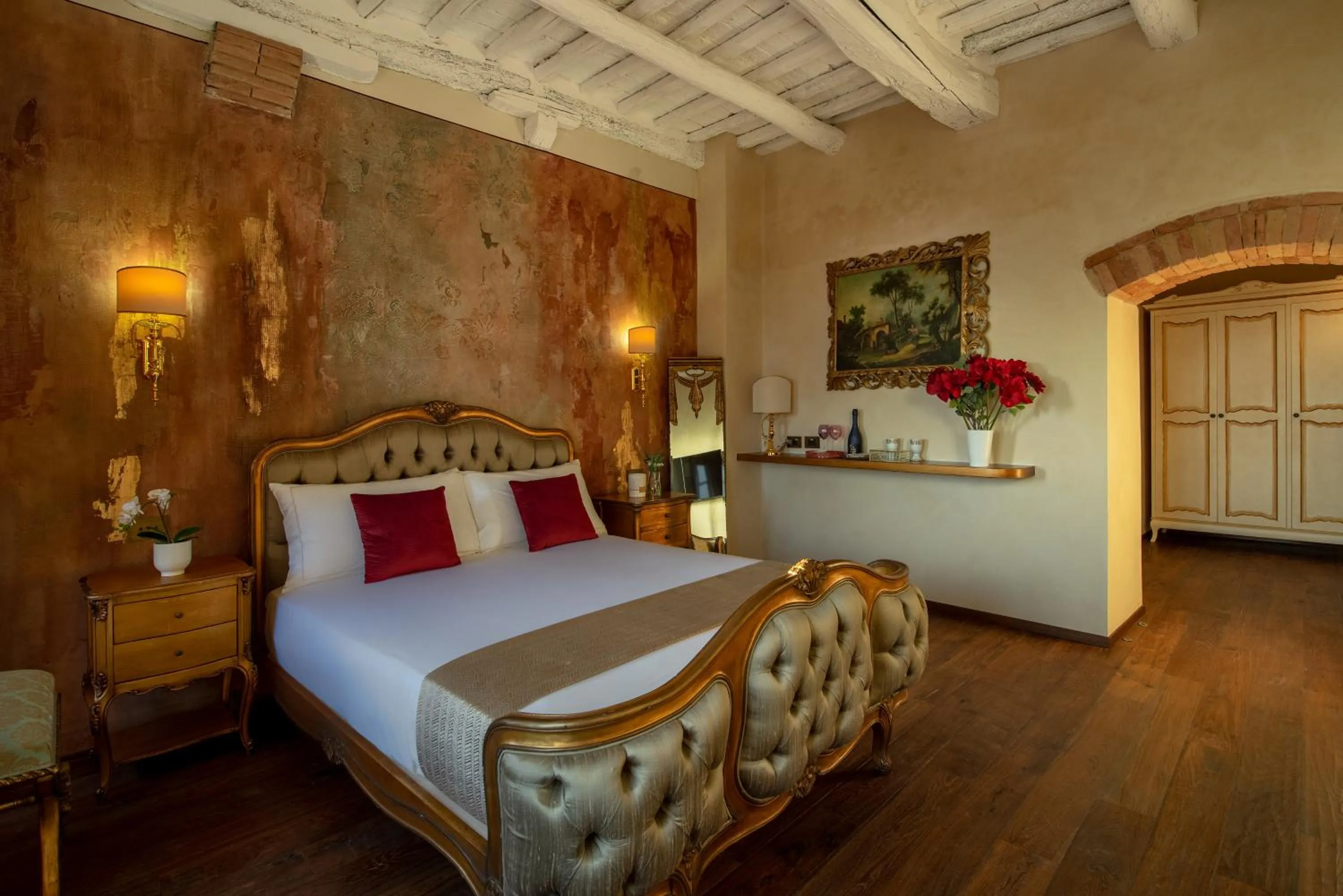 Deluxe Queen Room - Disability Access in Il Miraggio in Val d'Orcia Relais & Spa