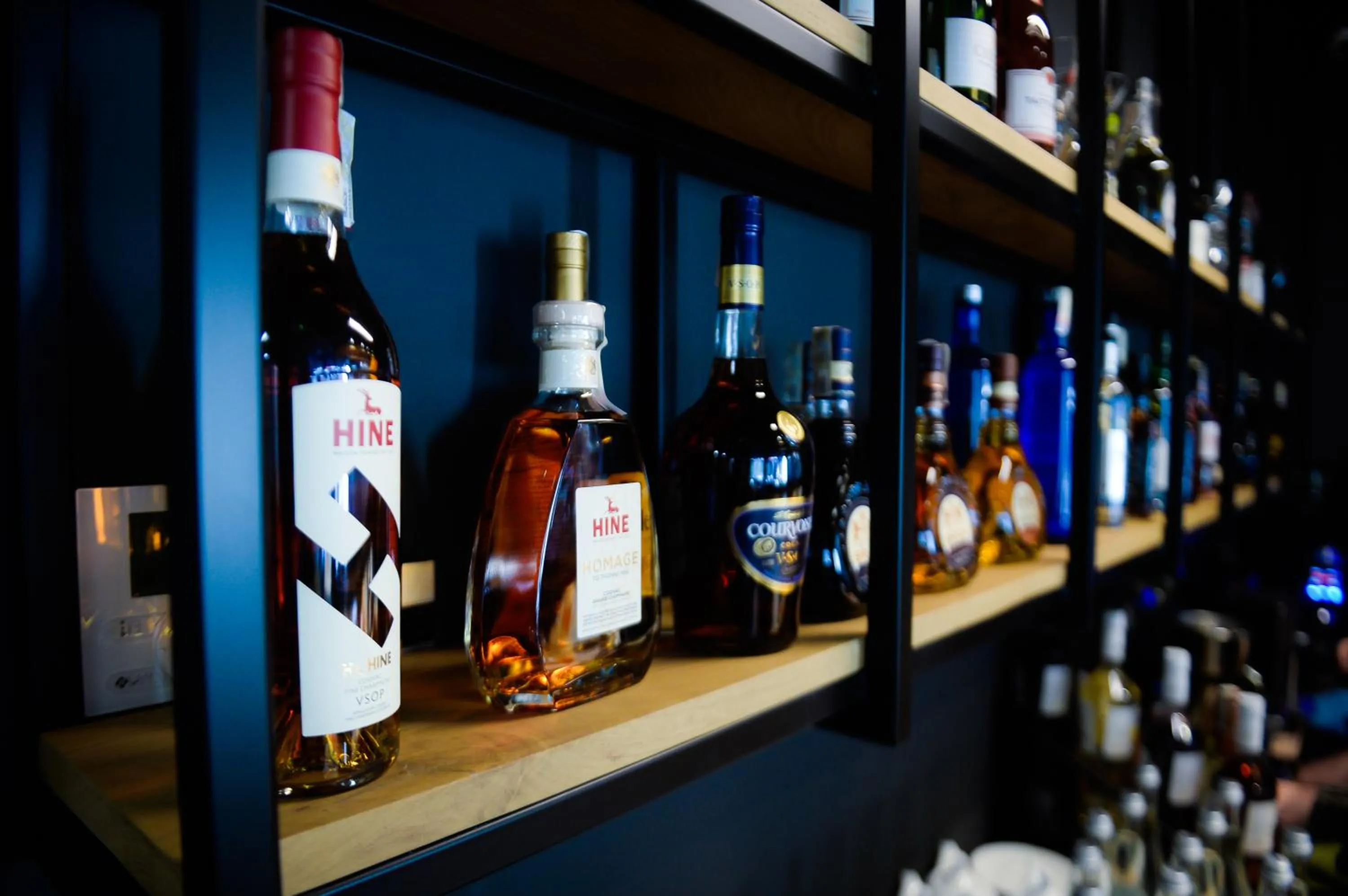 Lounge or bar in Hugo Hotel