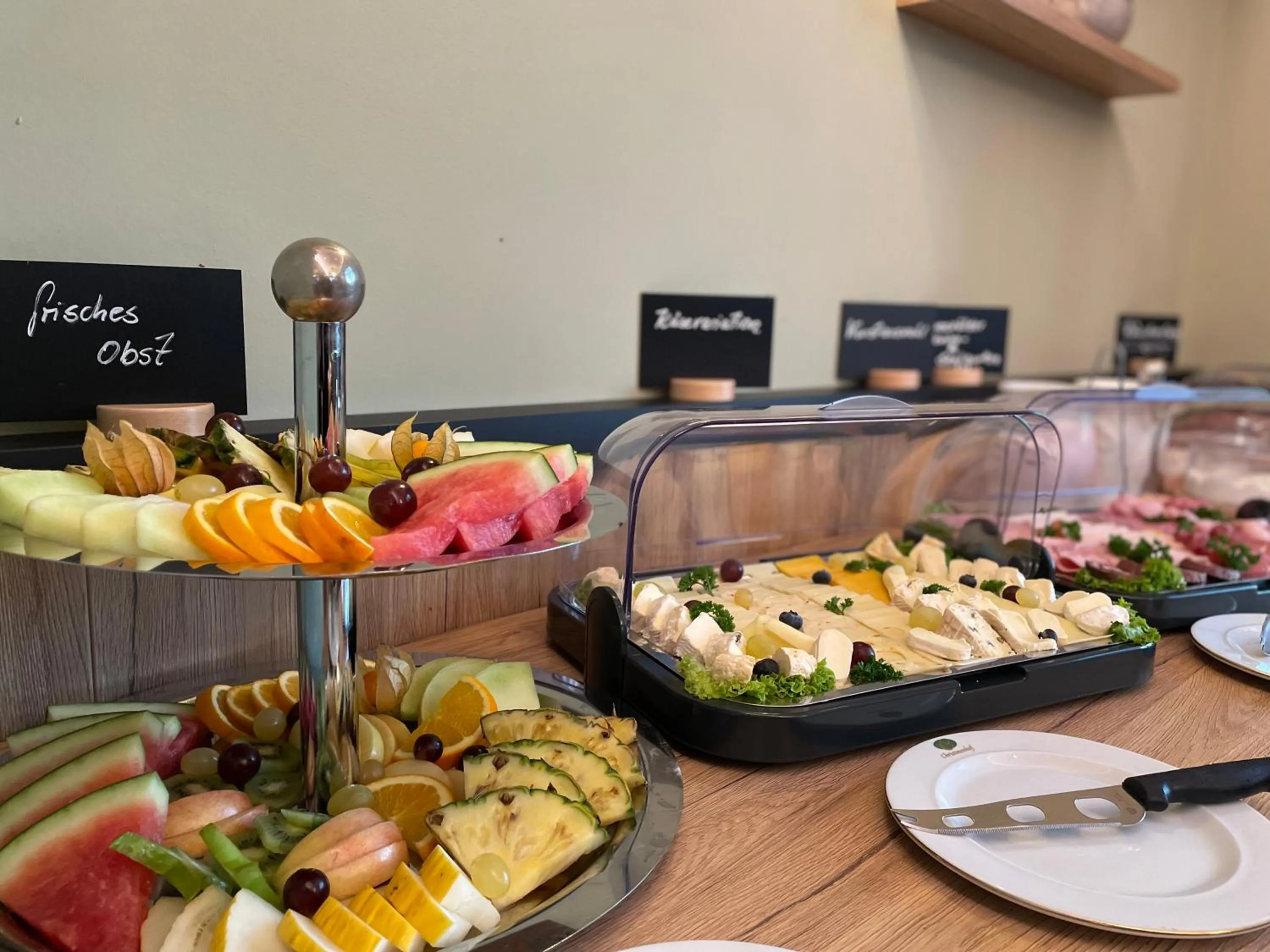 Buffet breakfast in Christinenhof & Spa - Wellnesshotel am Rande des Spreewalds