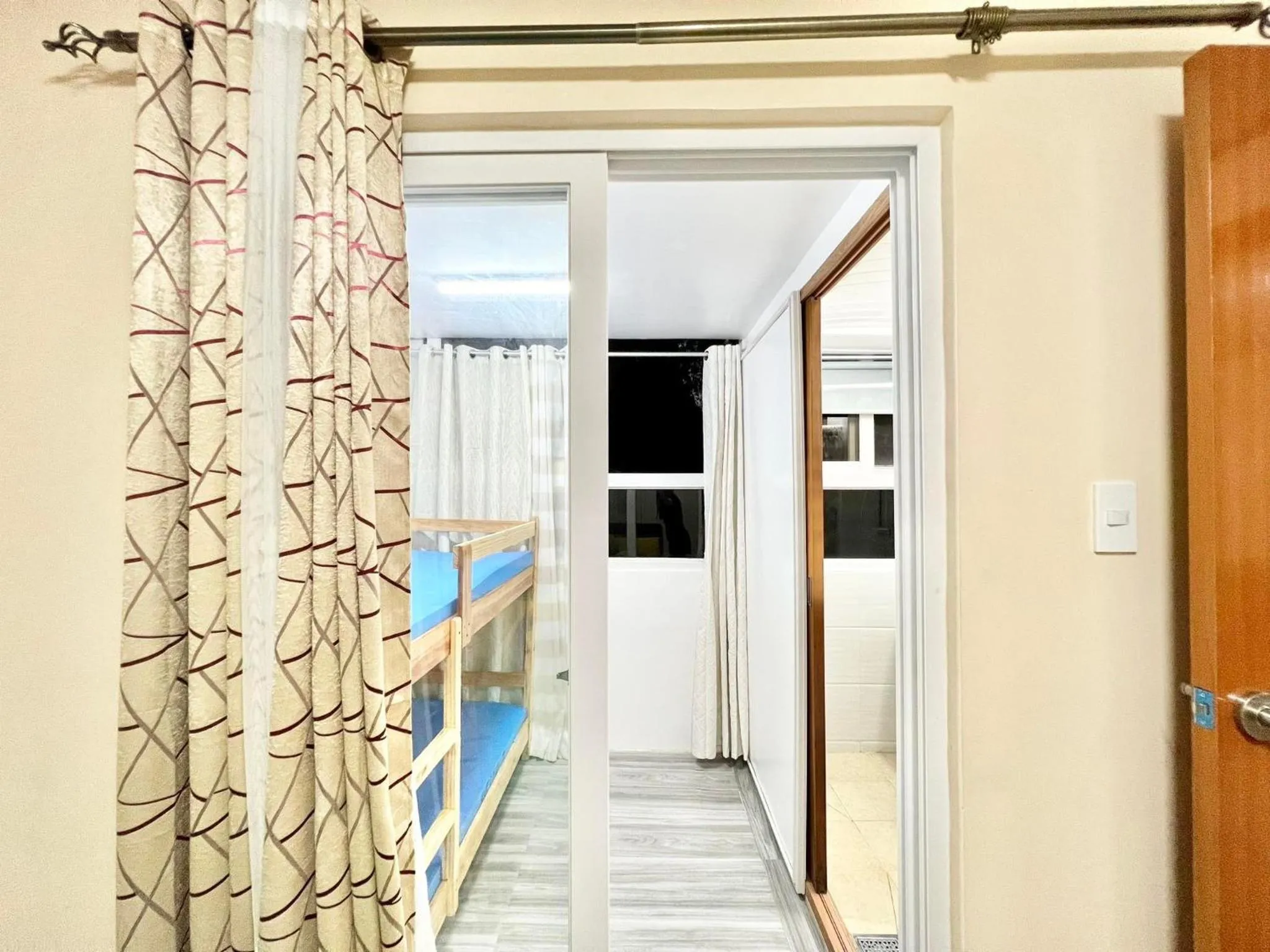 Zenmist Properties- 2 Bedroom Deluxe