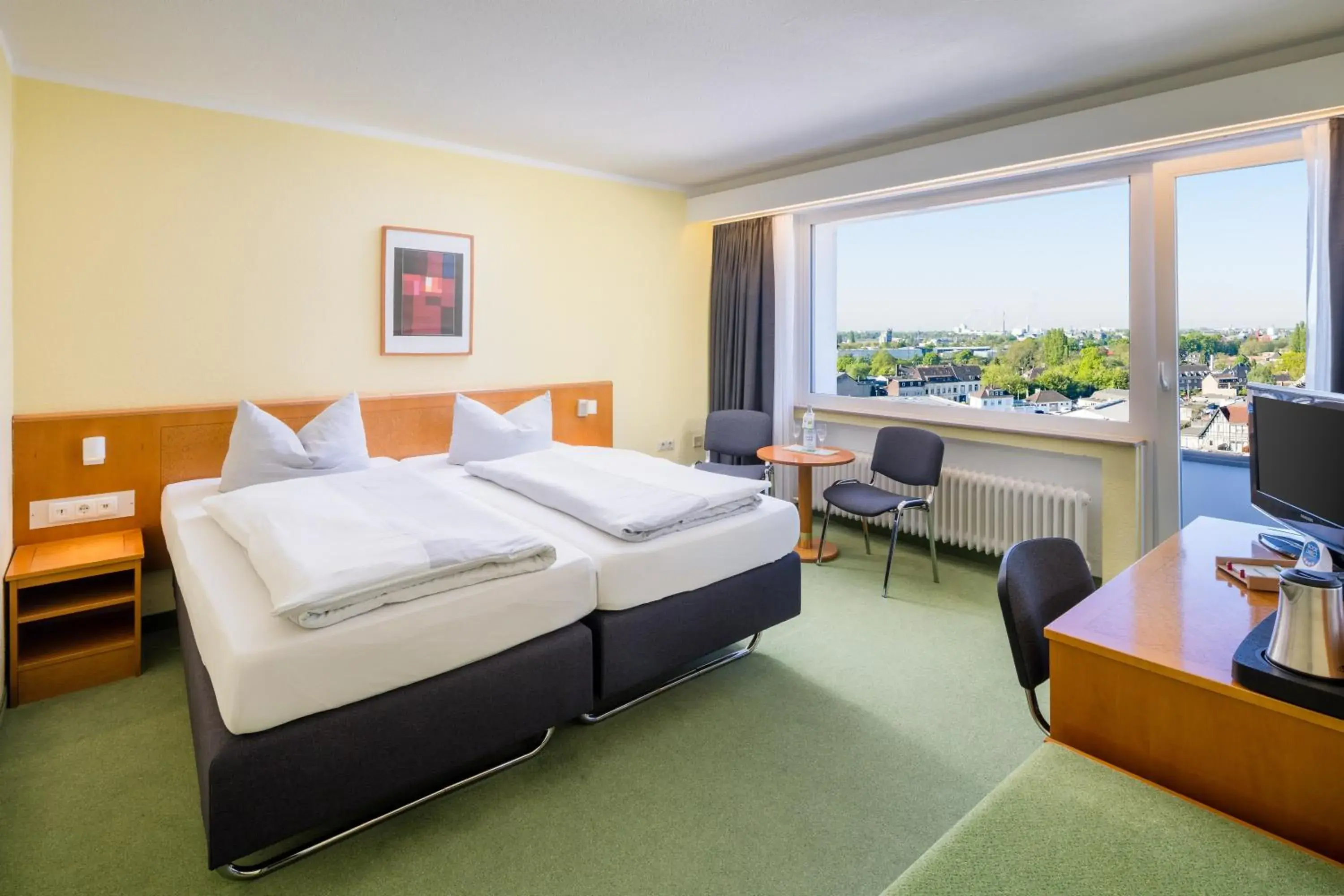 Double or Twin Room in Garden Hotel Krefeld Double or Twin Room in Garden Hotel Krefeld