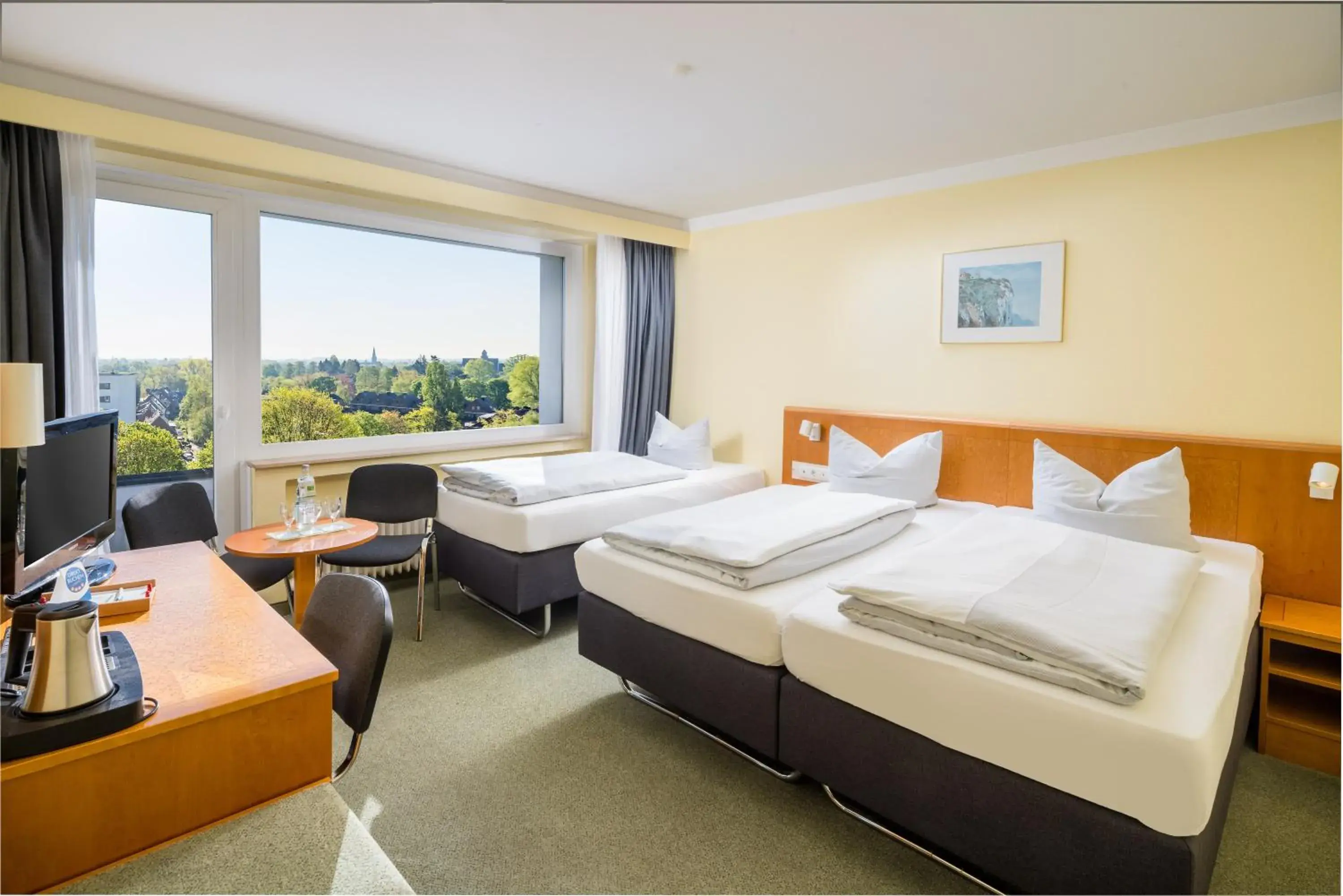 Triple Room in Garden Hotel Krefeld Triple Room in Garden Hotel Krefeld