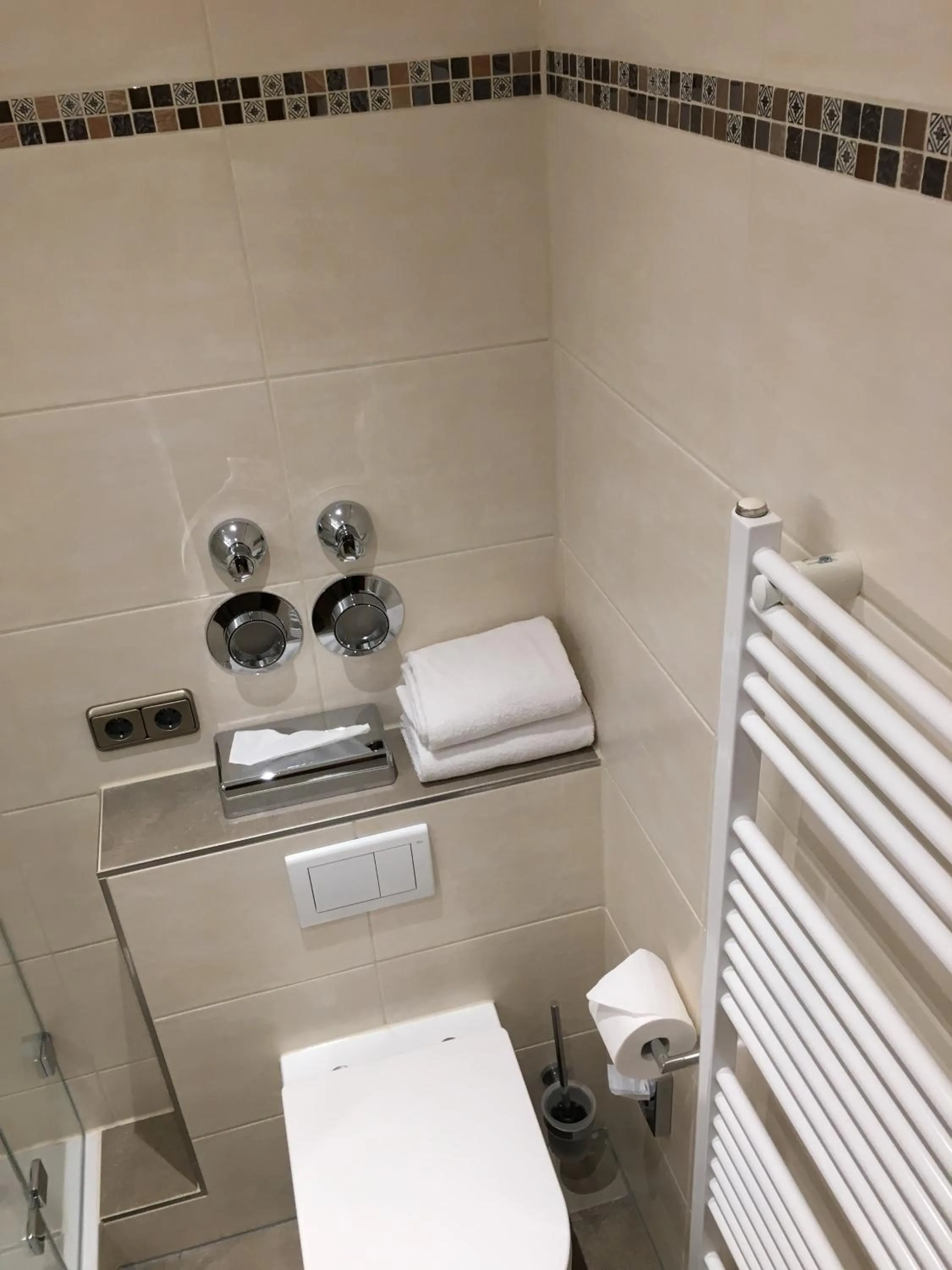 Bathroom in Parkhotel Leiser