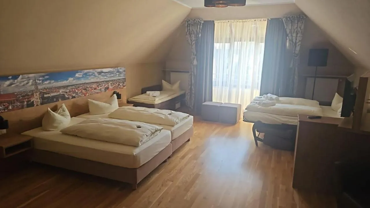 Bed in Parkhotel Leiser