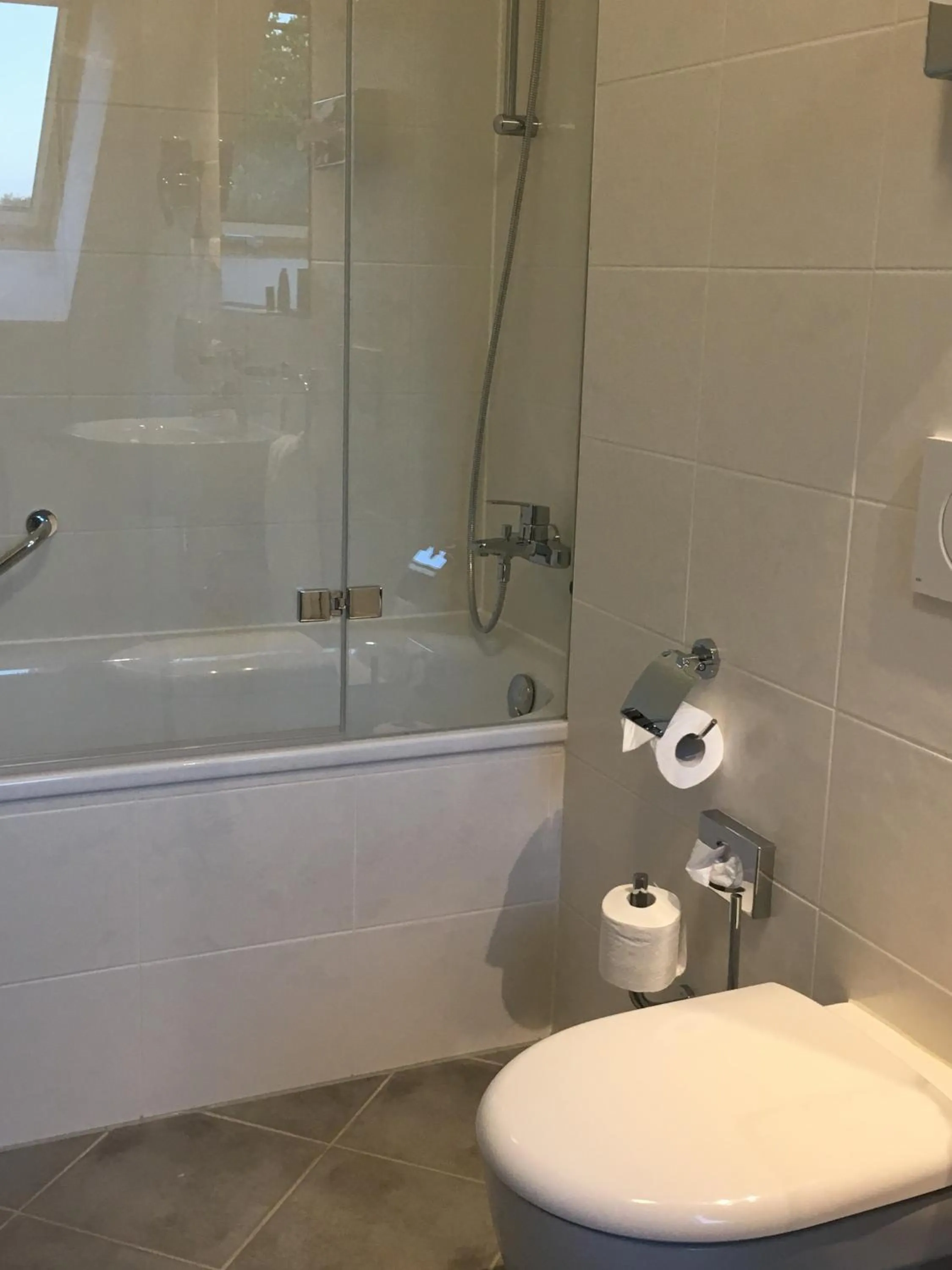 Bathroom in Parkhotel Leiser