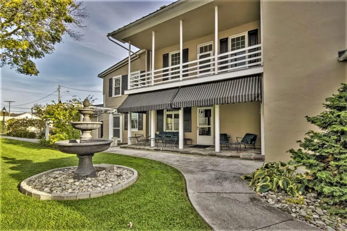 Downtown Bucher House