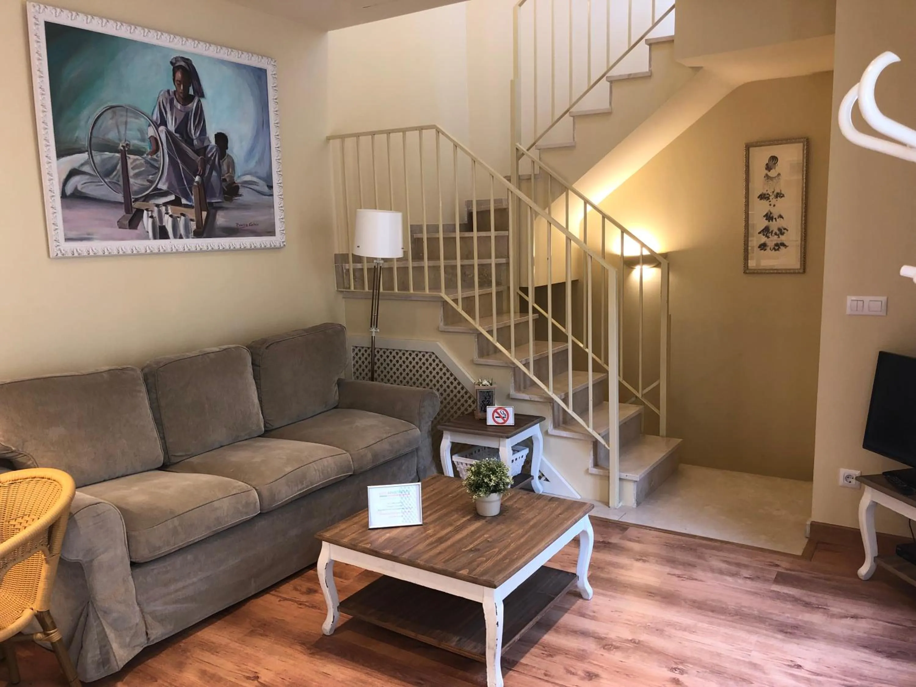 Seating area in Life Apartments San Vicente