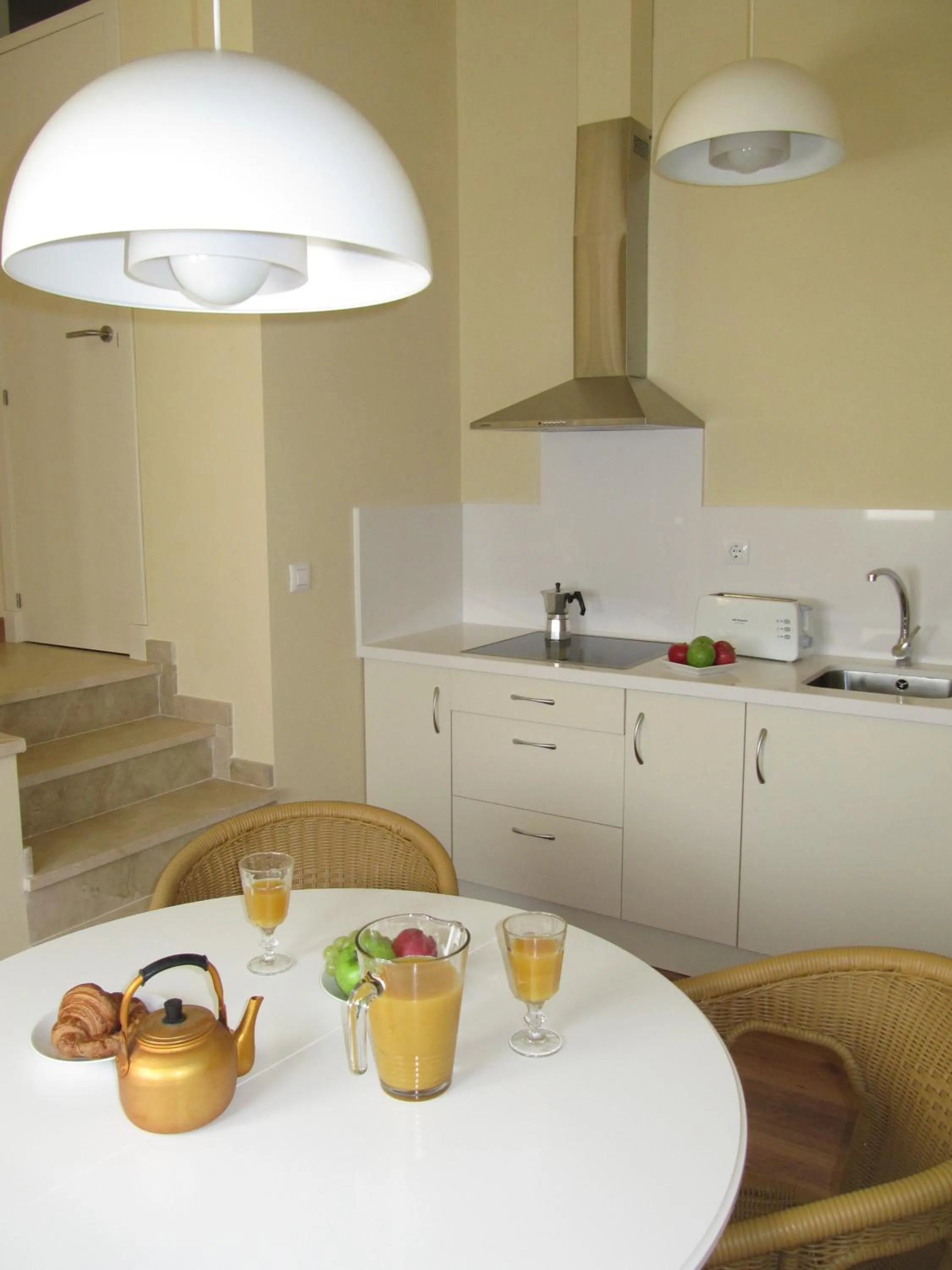 Kitchen or kitchenette in Life Apartments San Vicente