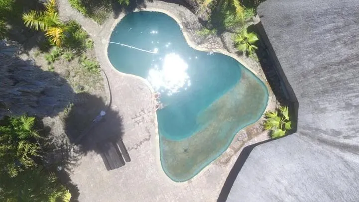 Swimming pool in Thornycroft Lodge