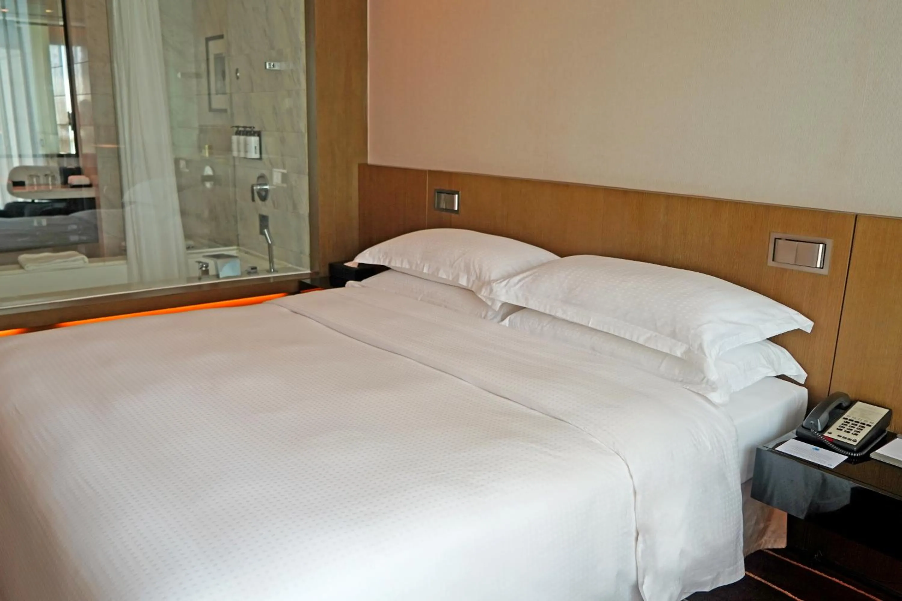 Bedroom, Bed in Marco Polo Xiamen