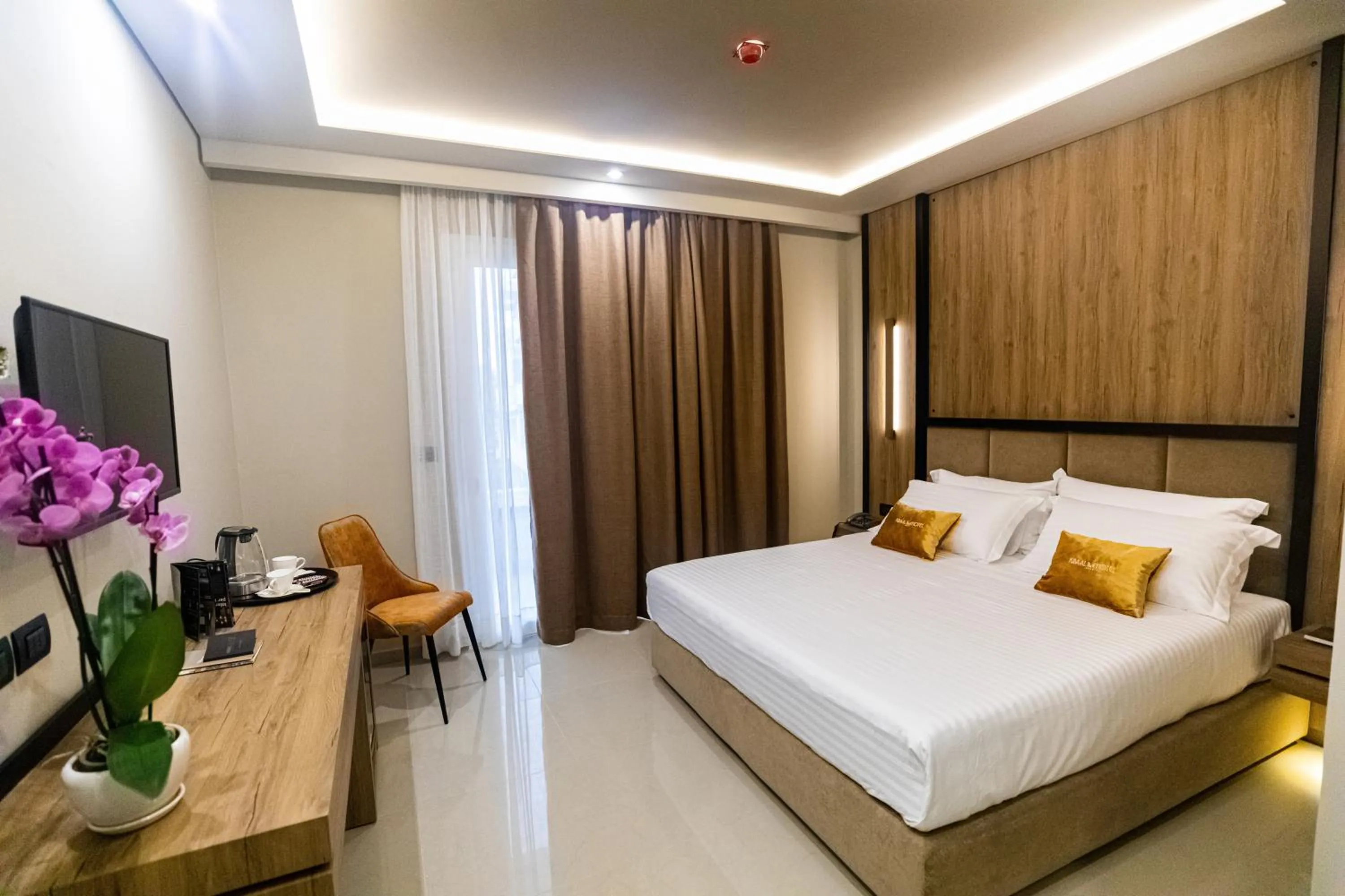 Photo of the whole room, Bed in Kraal Hotel Vlore