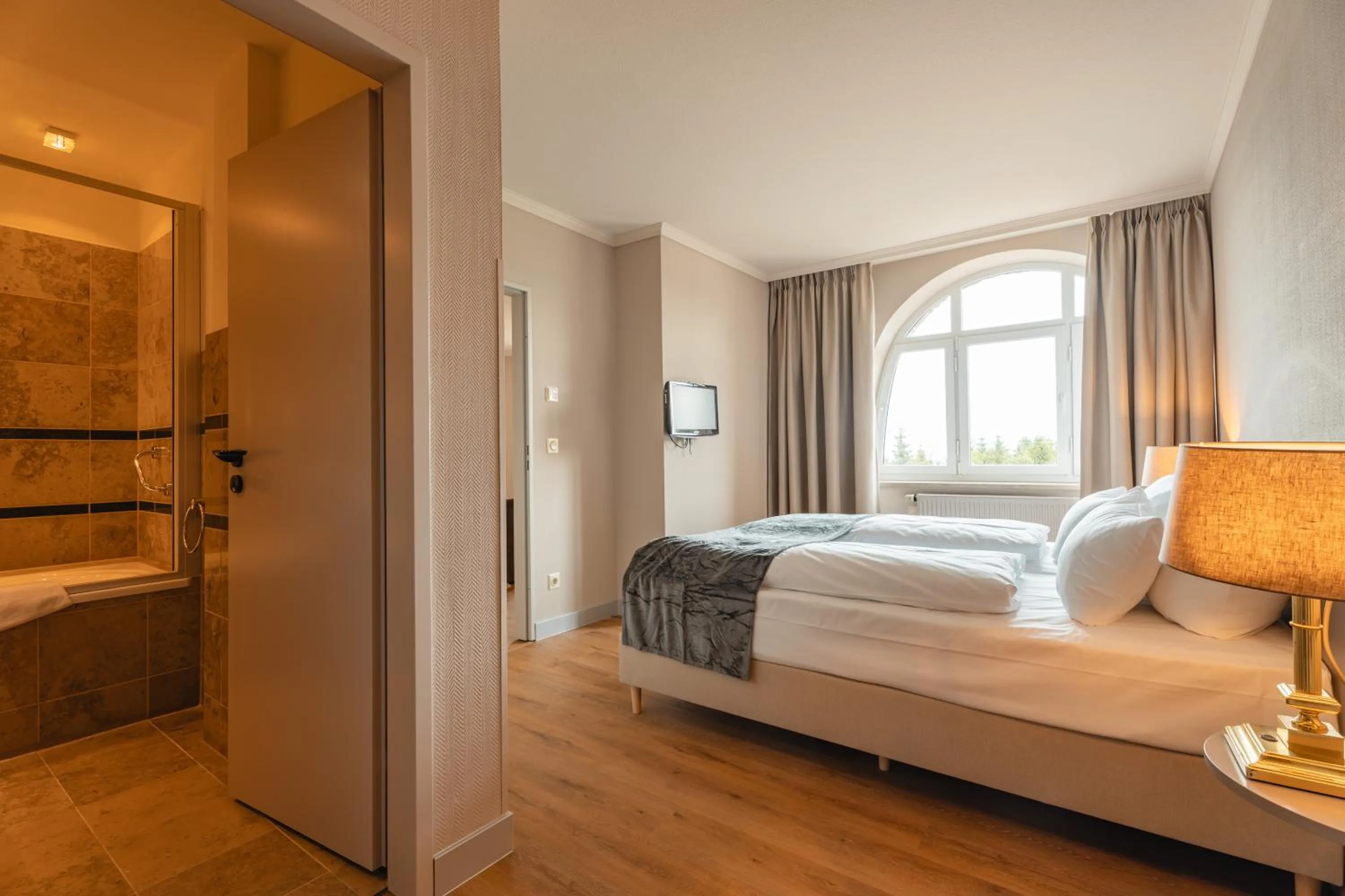 Bedroom, Bed in Naturhotel Sachsenbaude Oberwiesenthal - Indoor-Pool & Outdoor-Whirlpool