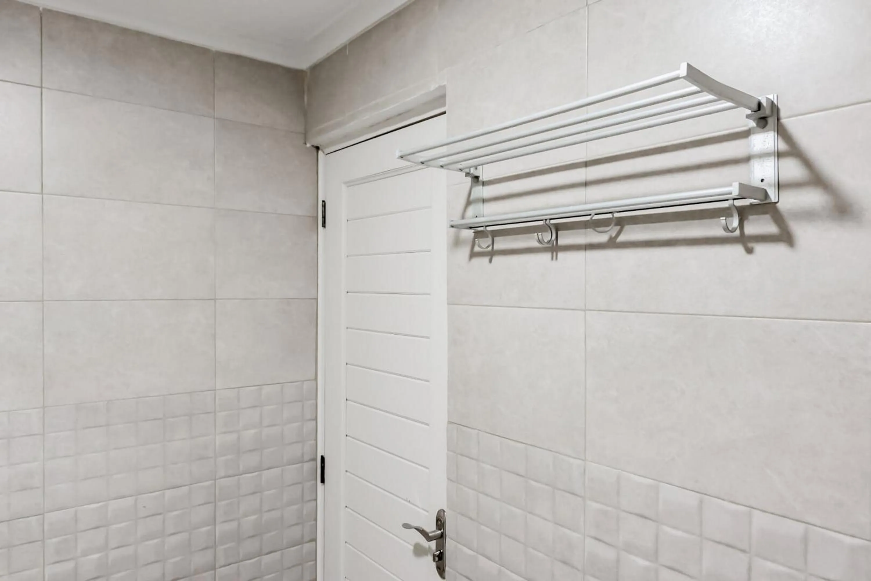 Bathroom in RedDoorz Plus near Lembang Park & Zoo