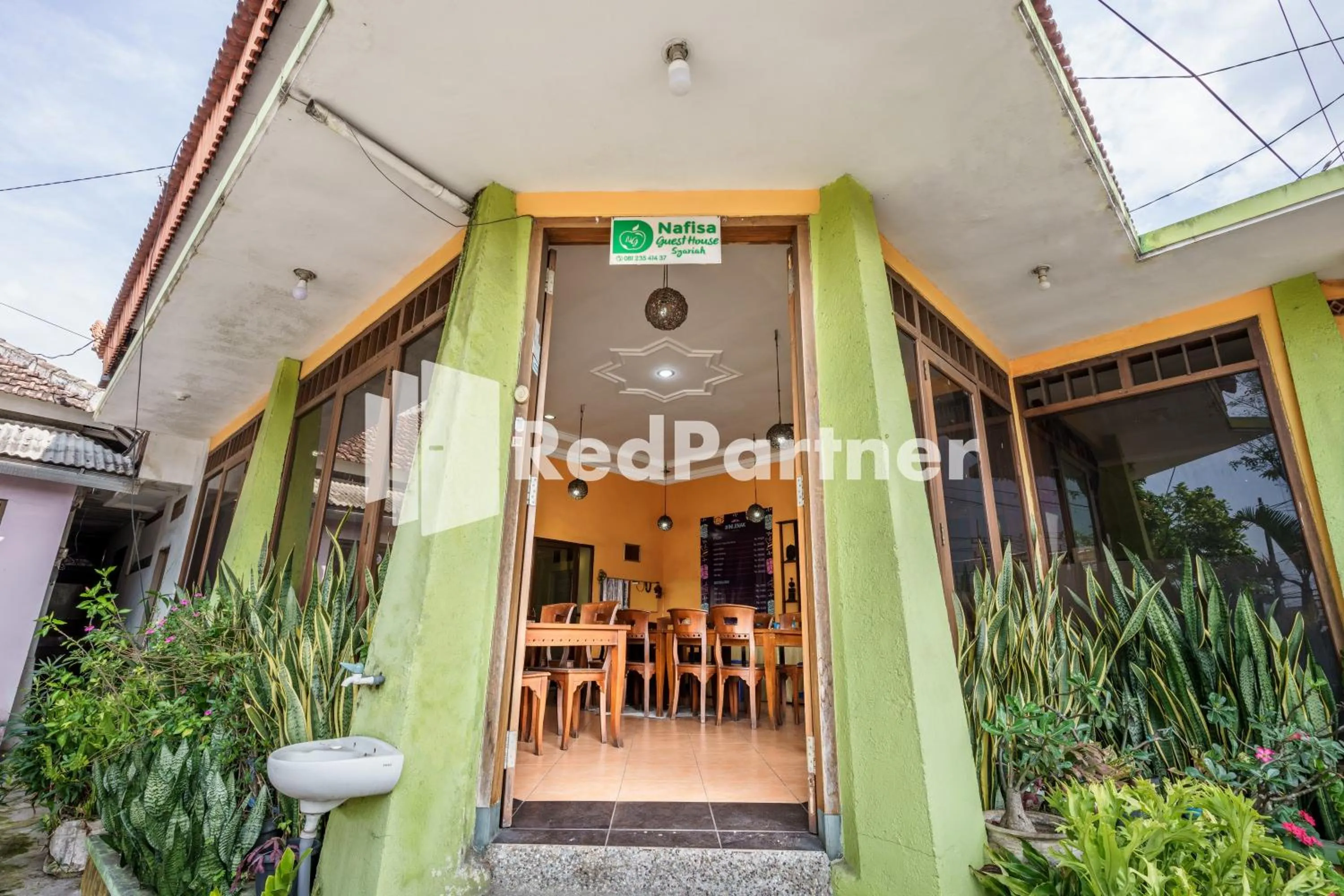 Property building in Nafisa Homestay Syariah Near Jatim Park 3 Batu Mitra RedDoorz