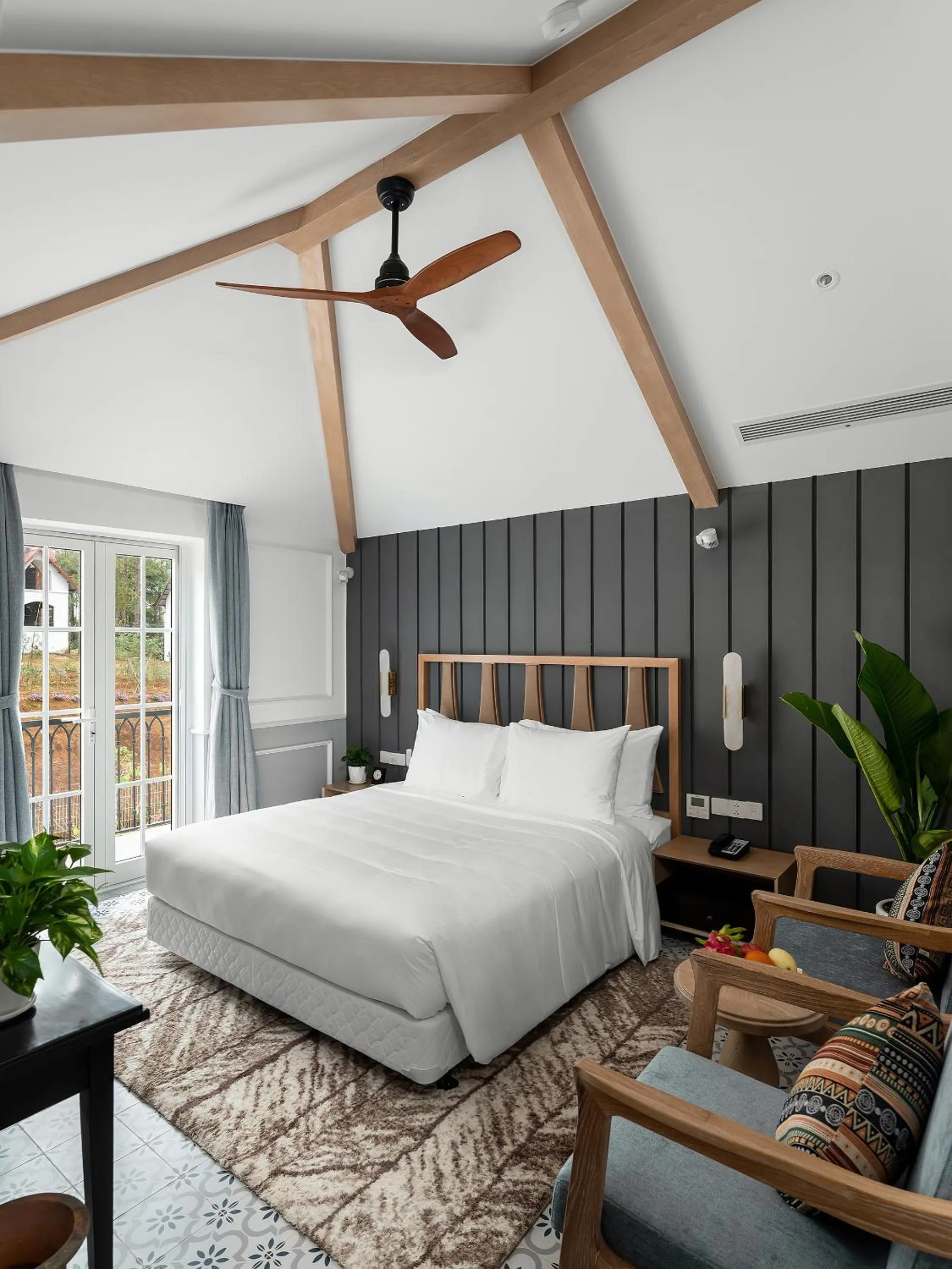 Bed in Golden Boutique Hotel