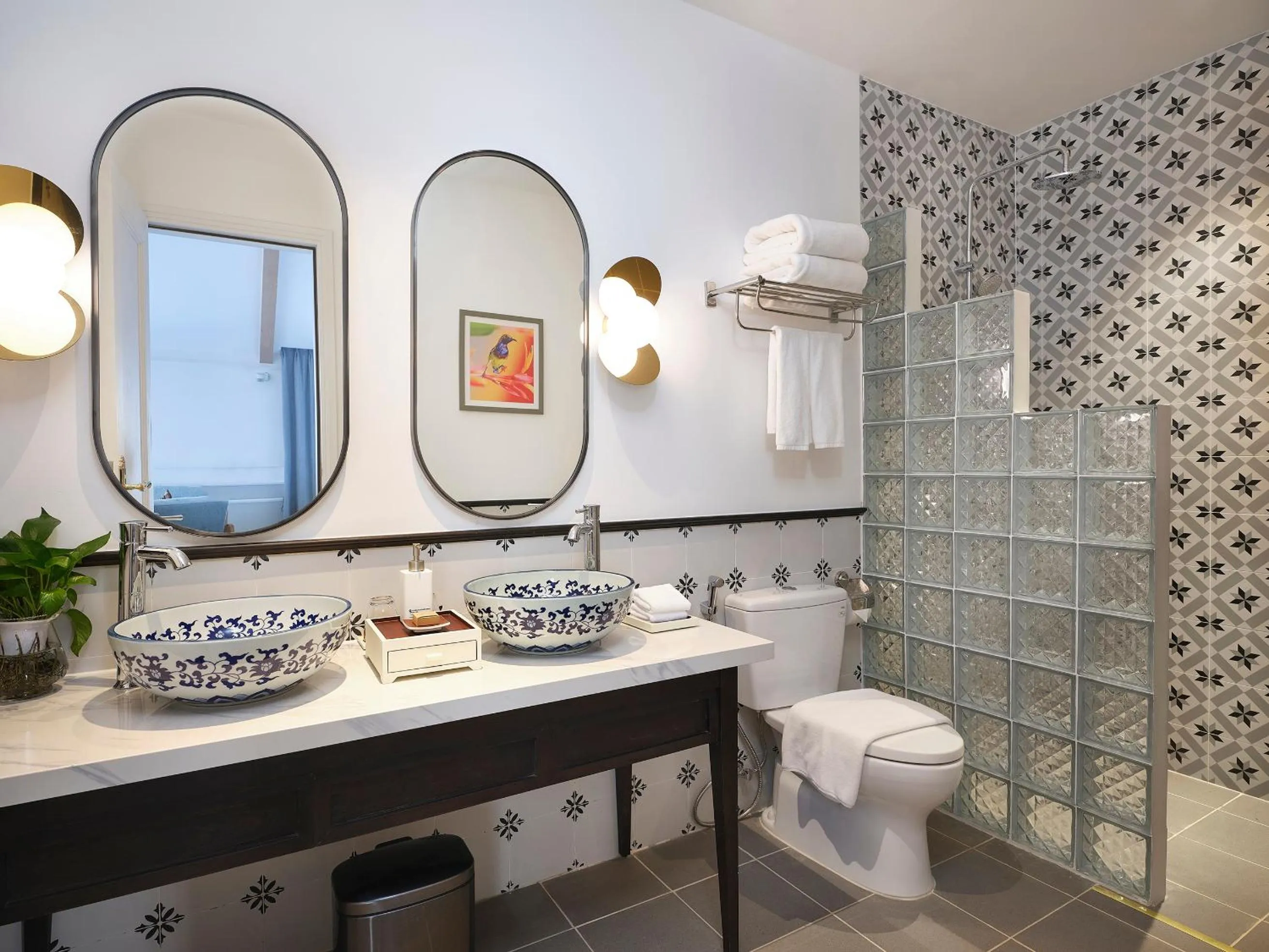 Golden Boutique Hotel