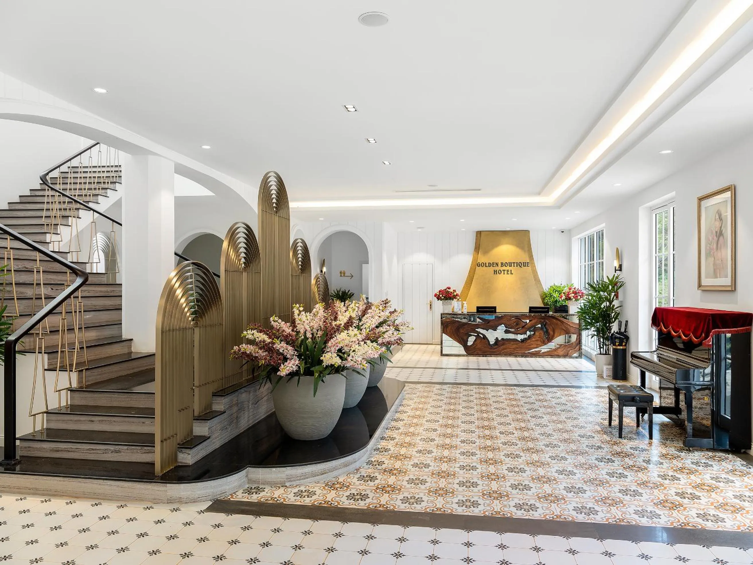 Golden Boutique Hotel