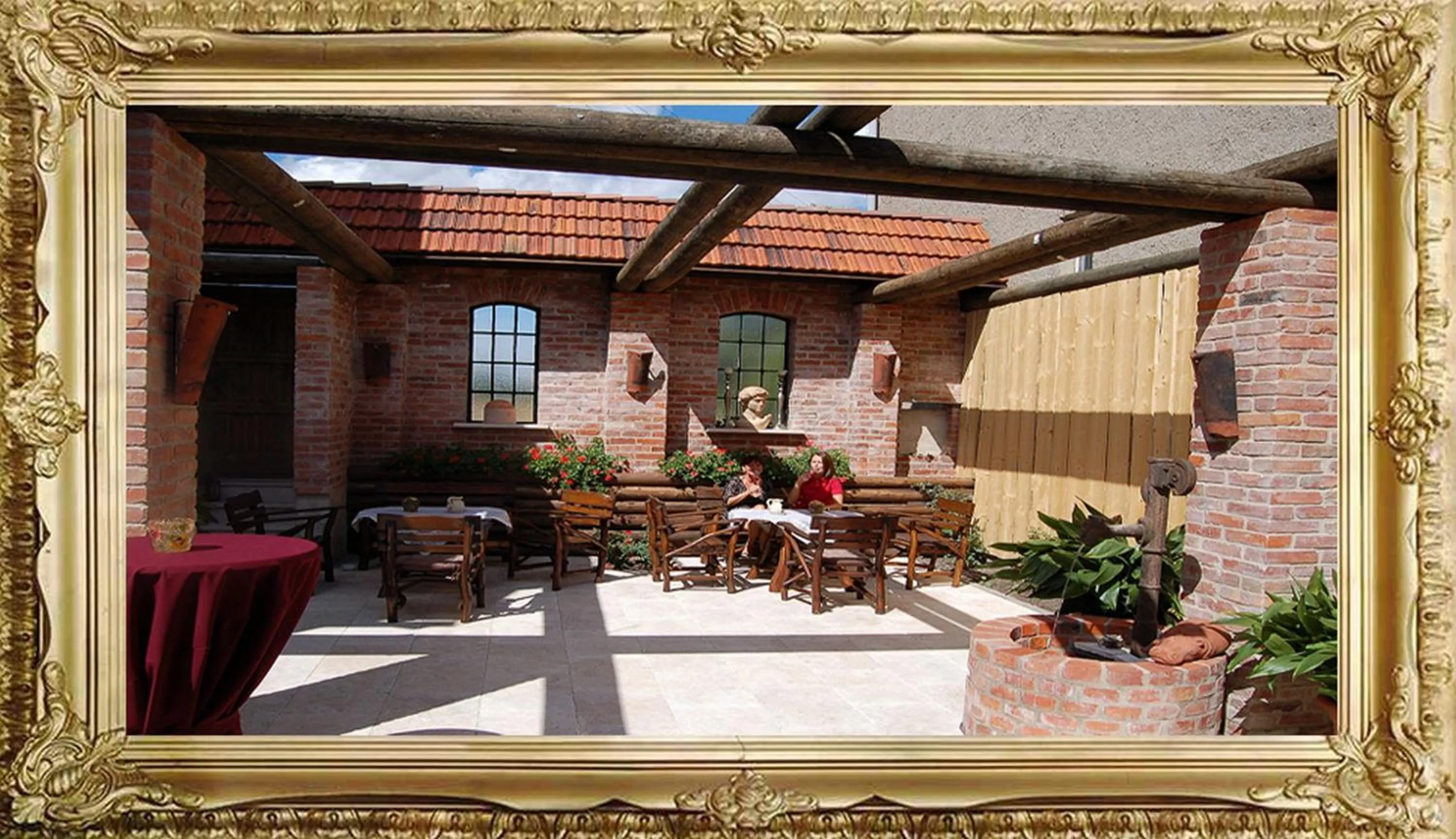 Restaurant/places to eat in Landhaus Hotel Romantik