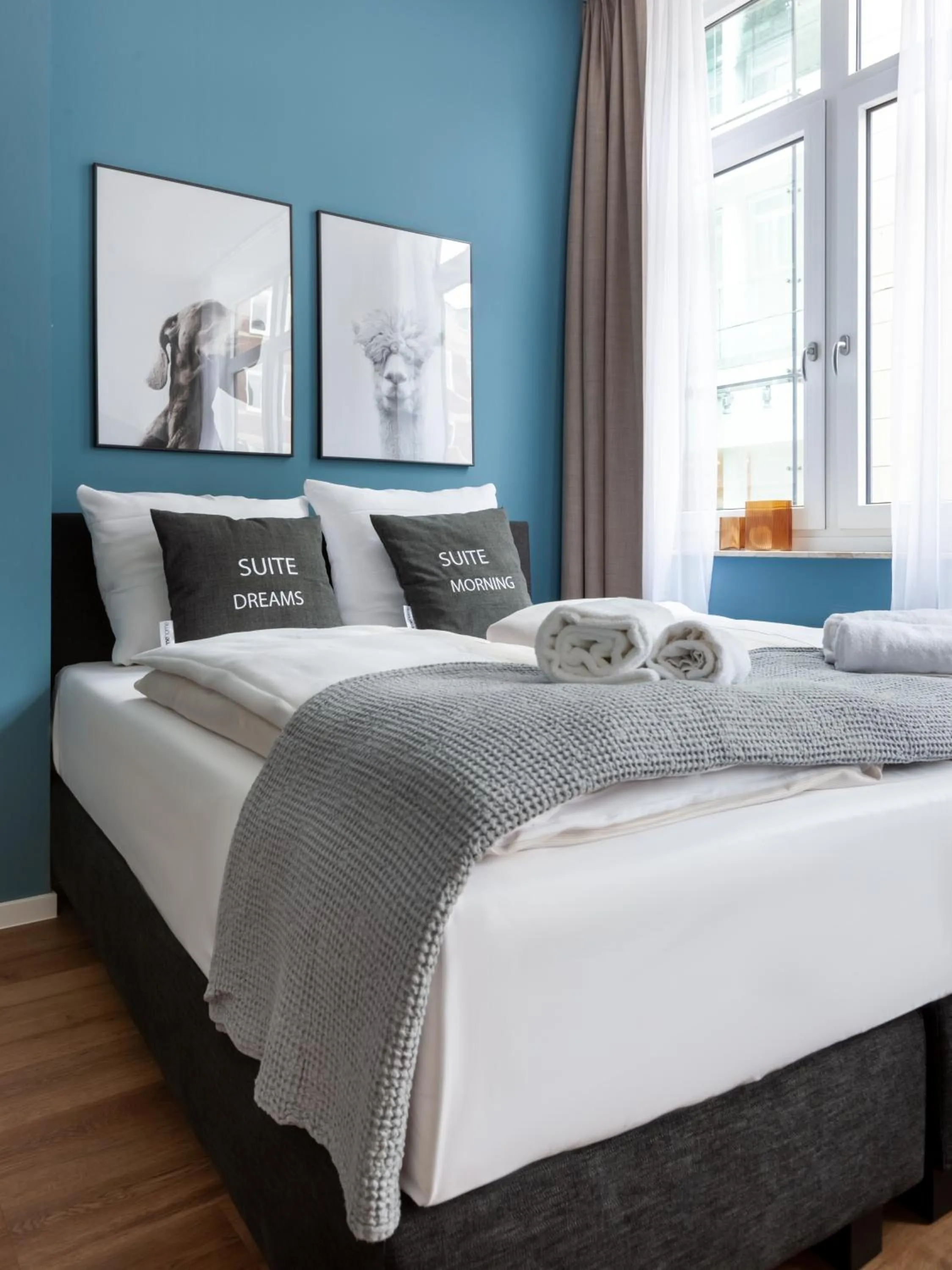 Bed in Limehome Bremen Hutfilterstraße