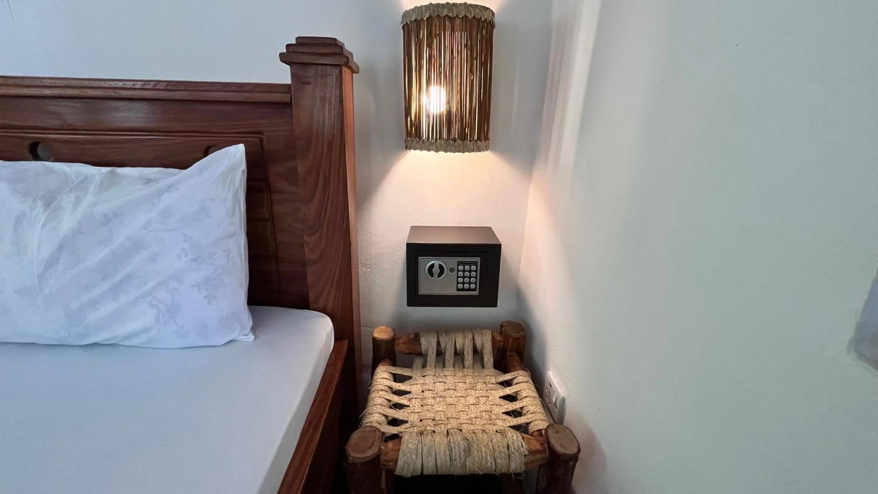 safe, Bed in TIKI Beach Club & Resort