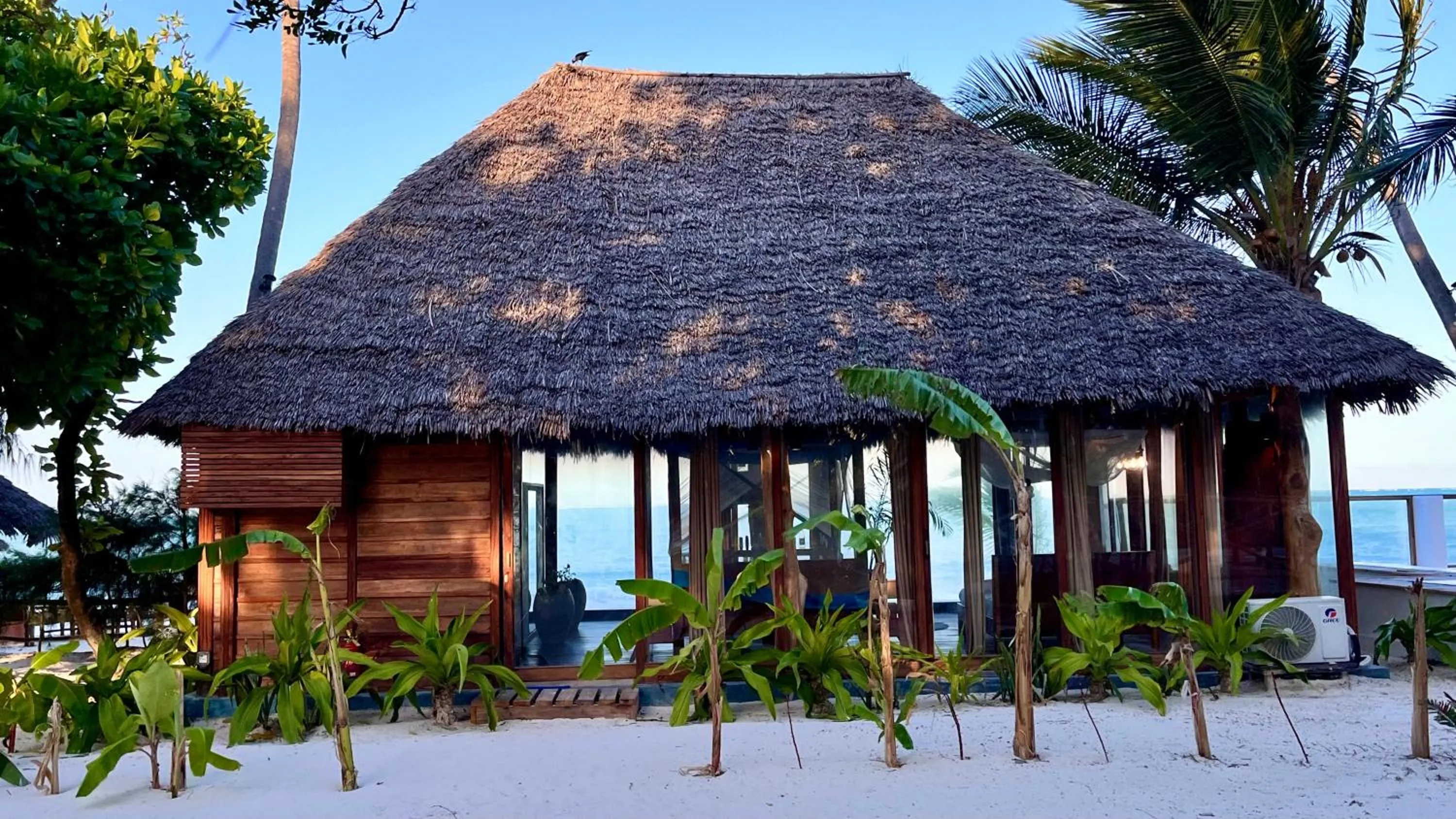 Property building in TIKI Beach Club & Resort