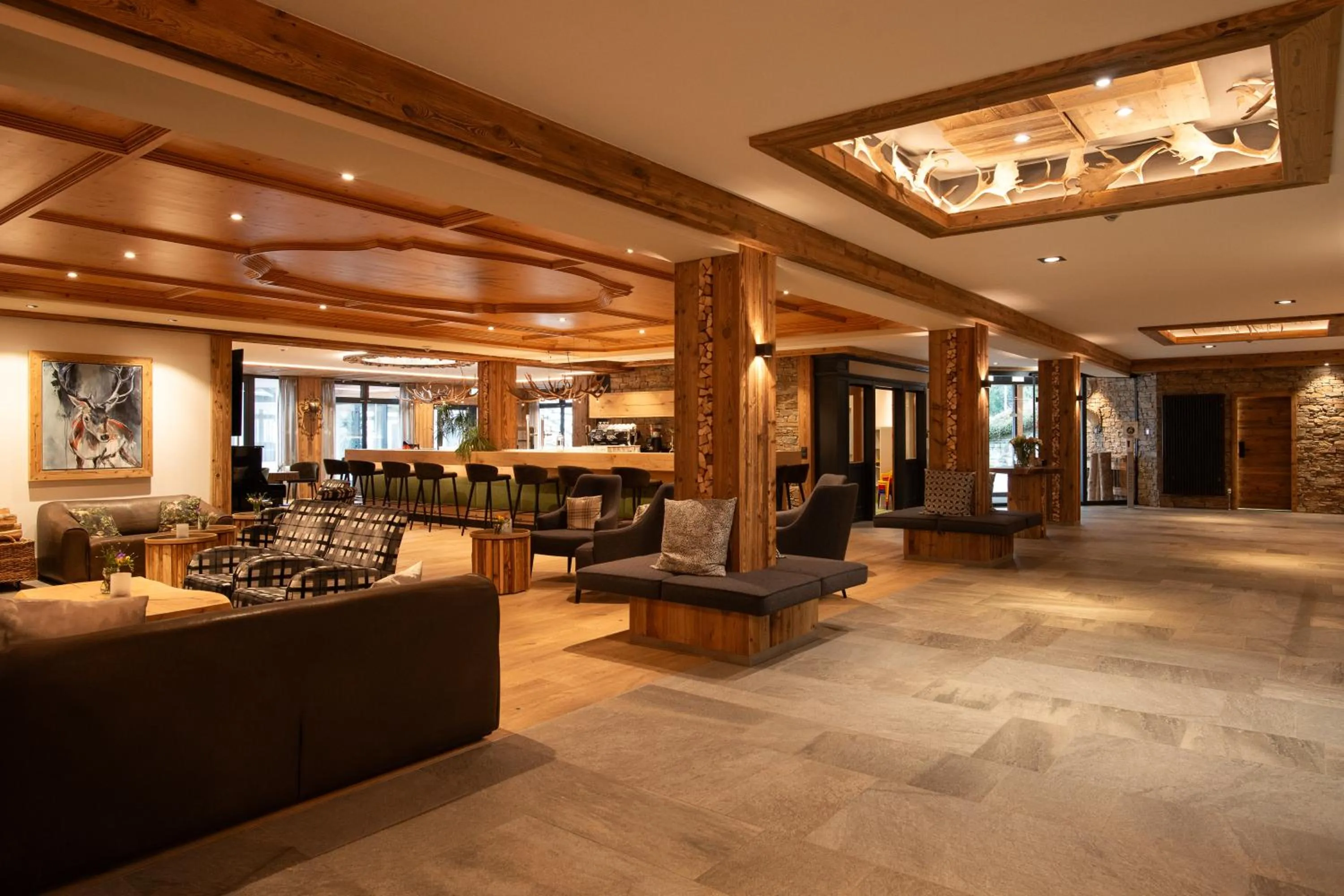 Lobby or reception in Berghotel Jägerhof ****S