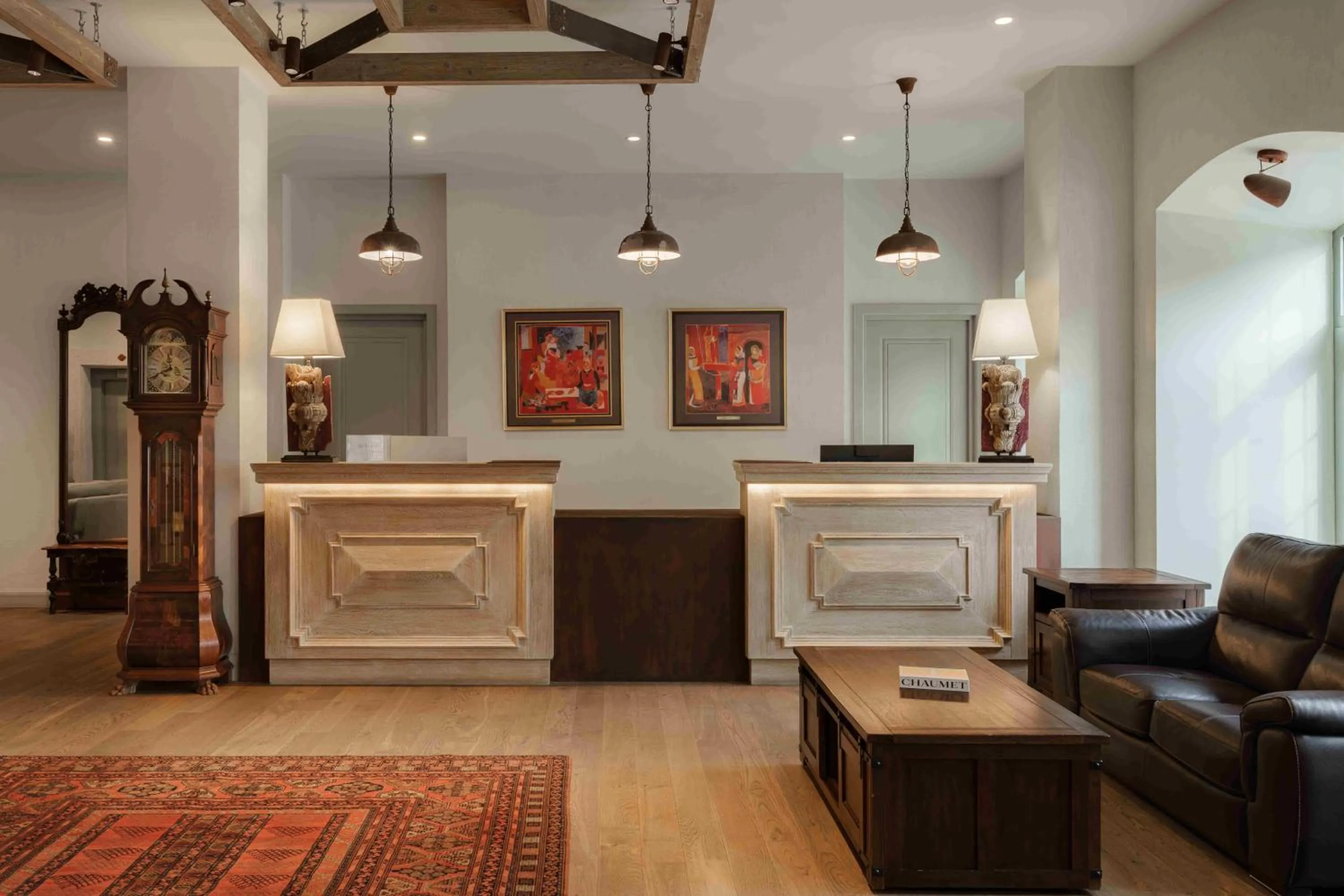 Lobby or reception in GRAND HOTEL GYUMRI by APRICOT Hotels