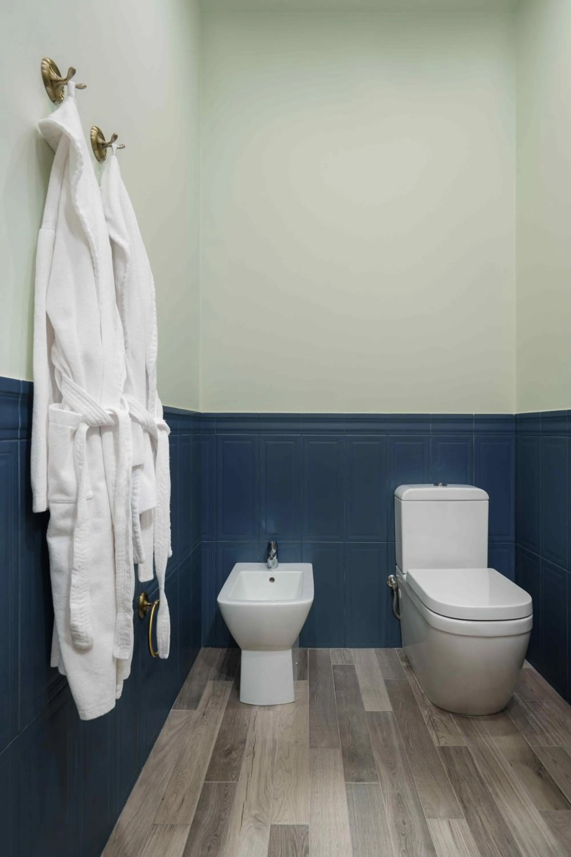 bidet in GRAND HOTEL GYUMRI by APRICOT Hotels