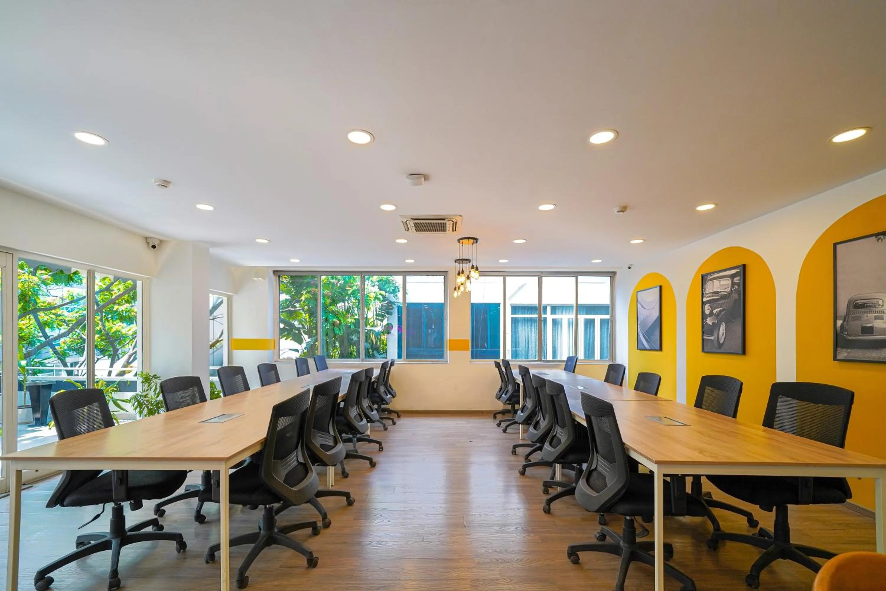 Meeting/conference room in Olive Hotel Magrath by Embassy Group