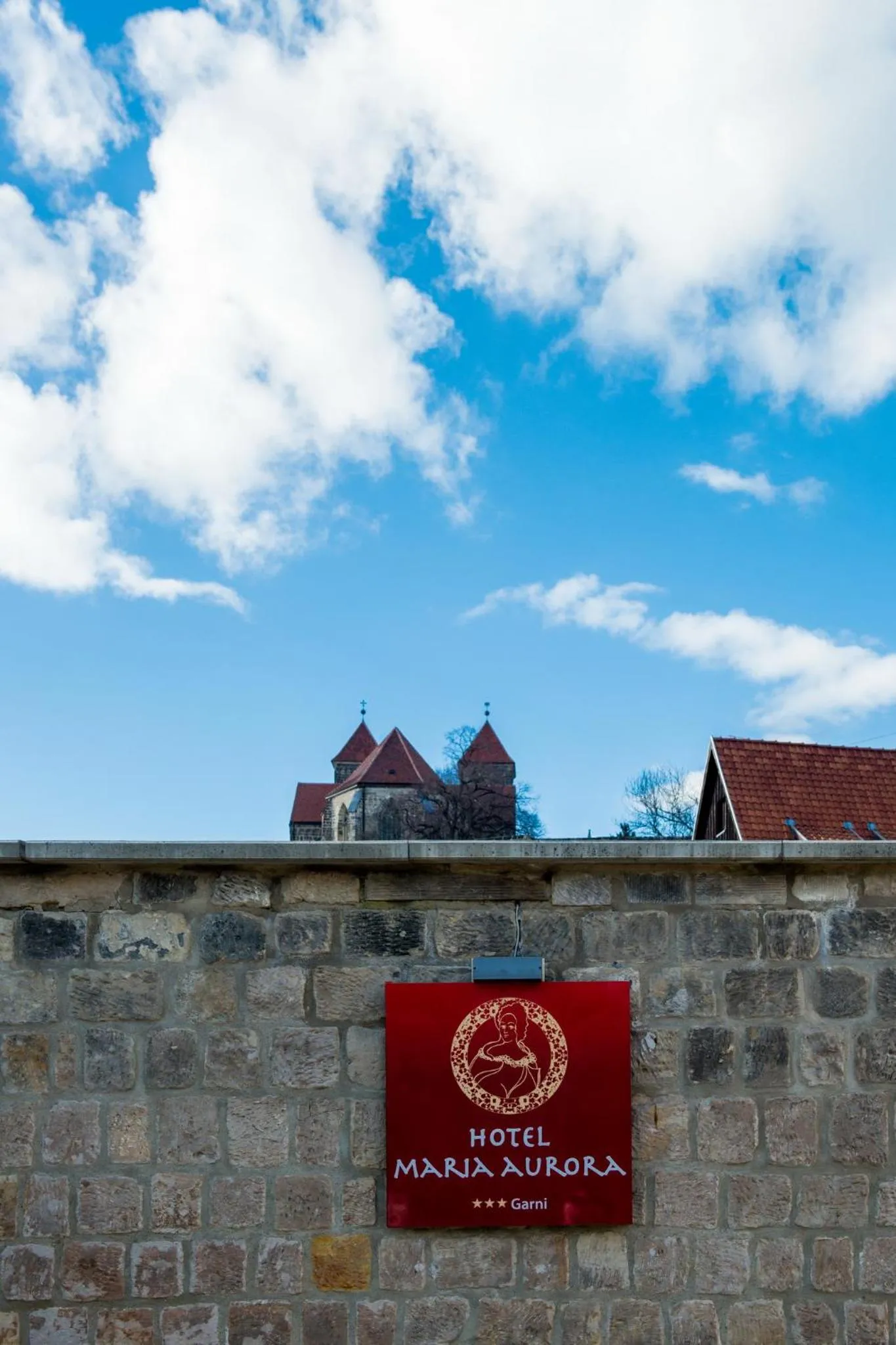 Property logo or sign in Maria Aurora