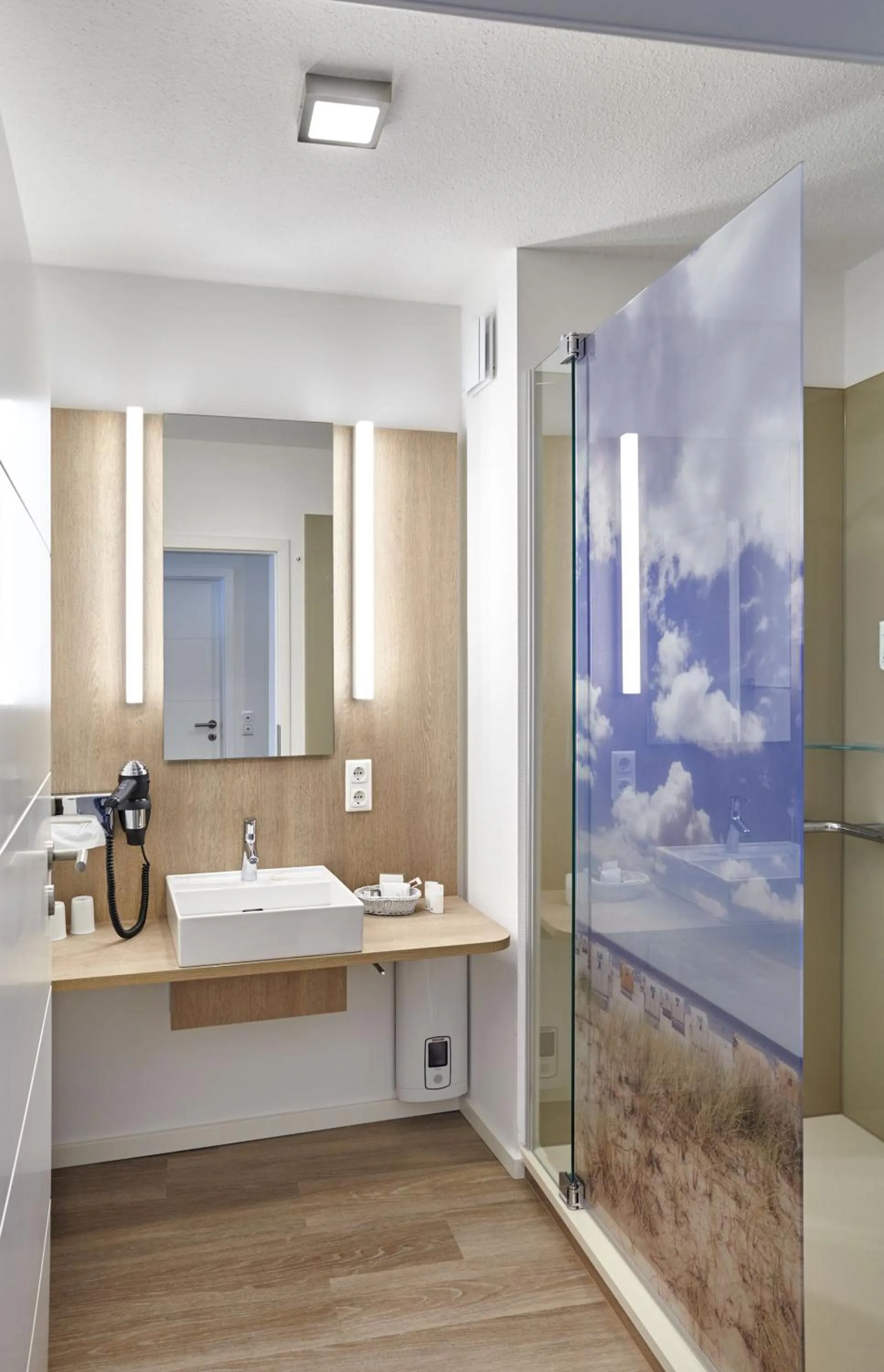 Shower in Hotel Strandidyll