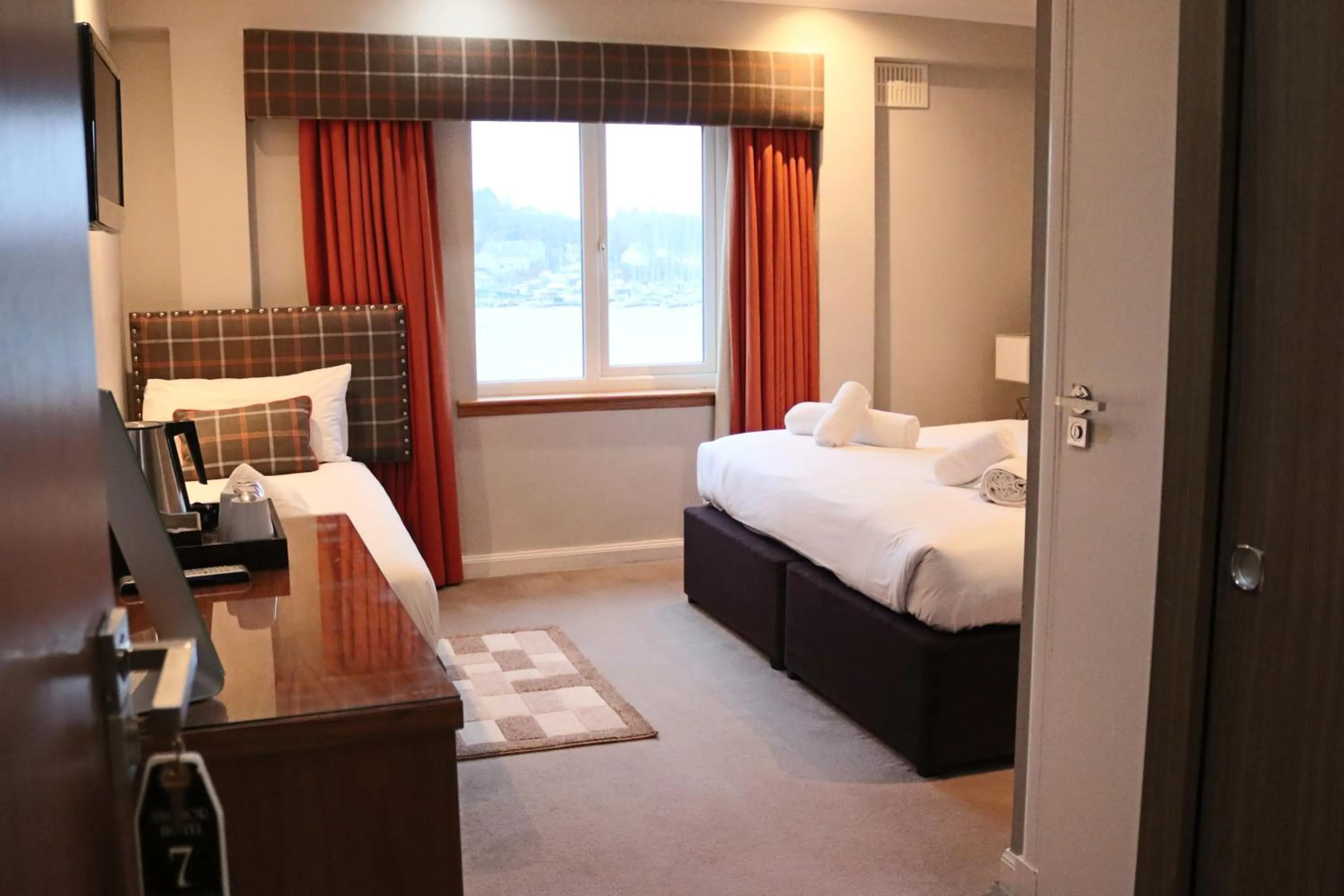 Bed in Anchor Hotel and Seabed Restaurant