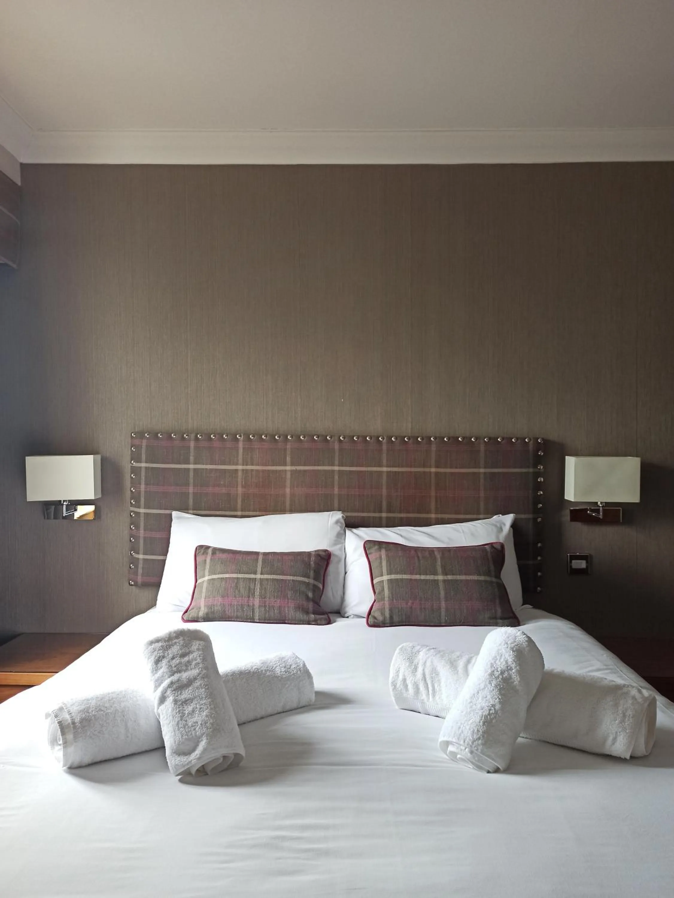 Bed in Anchor Hotel and Seabed Restaurant