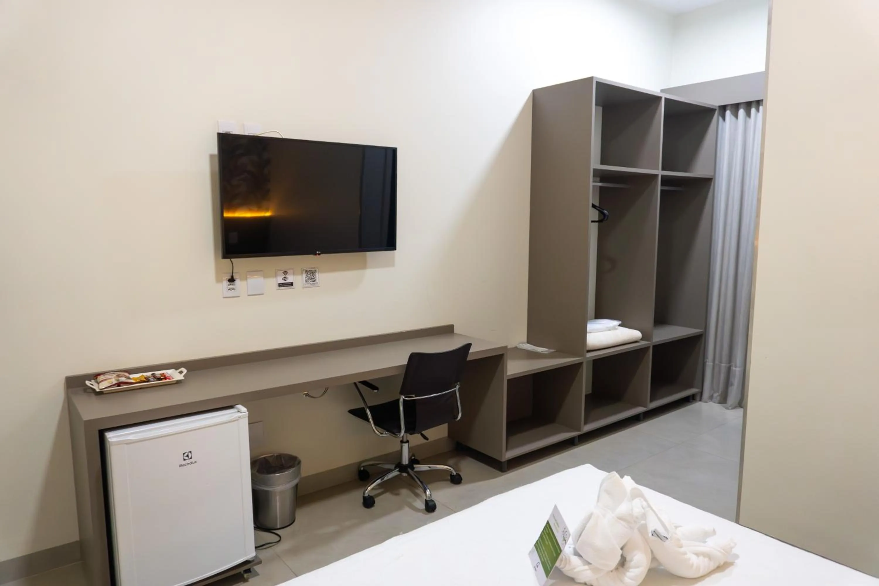 Bed in Hotel Mandino