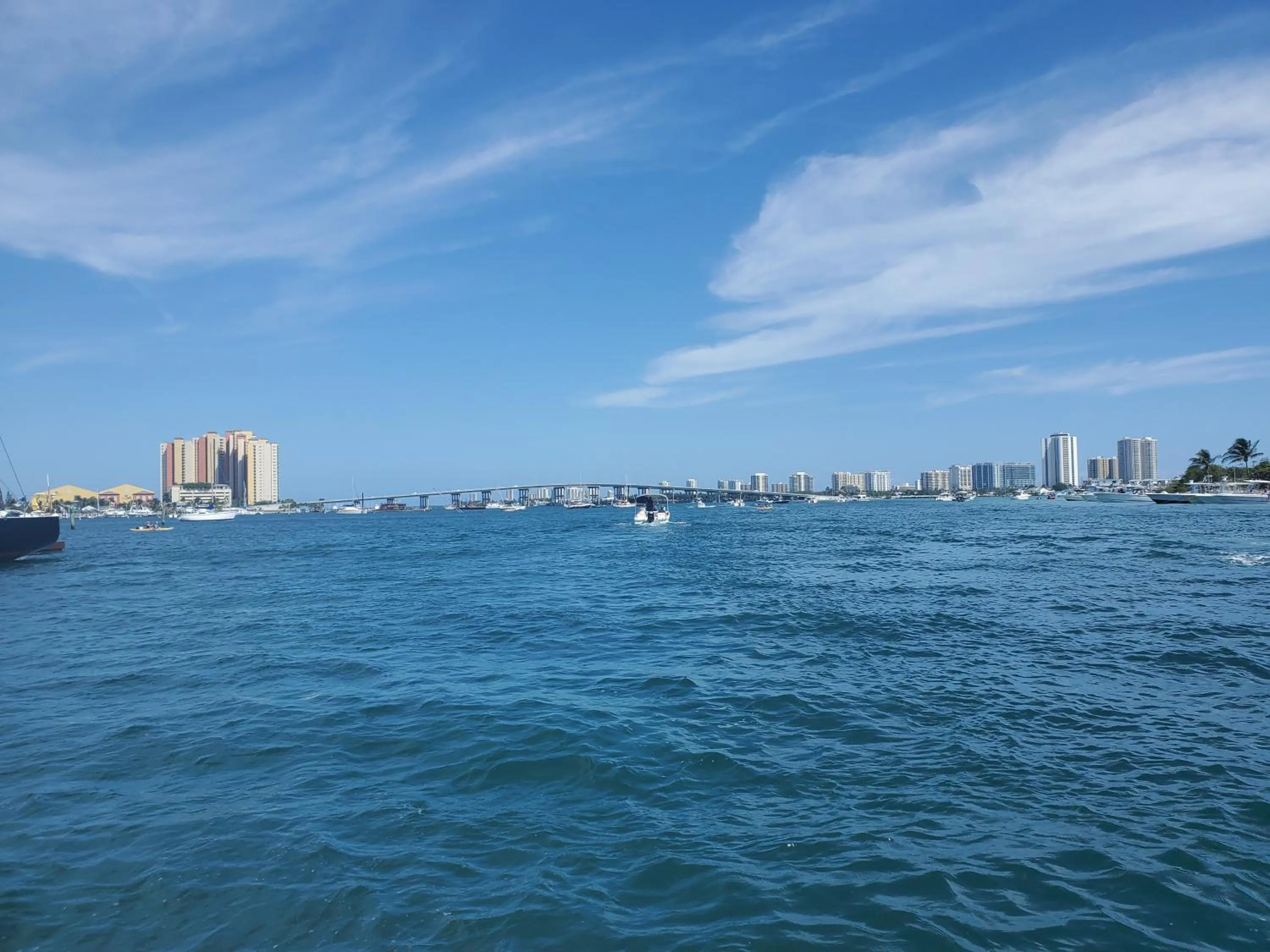 Coral Sands Boutique Lux Studio