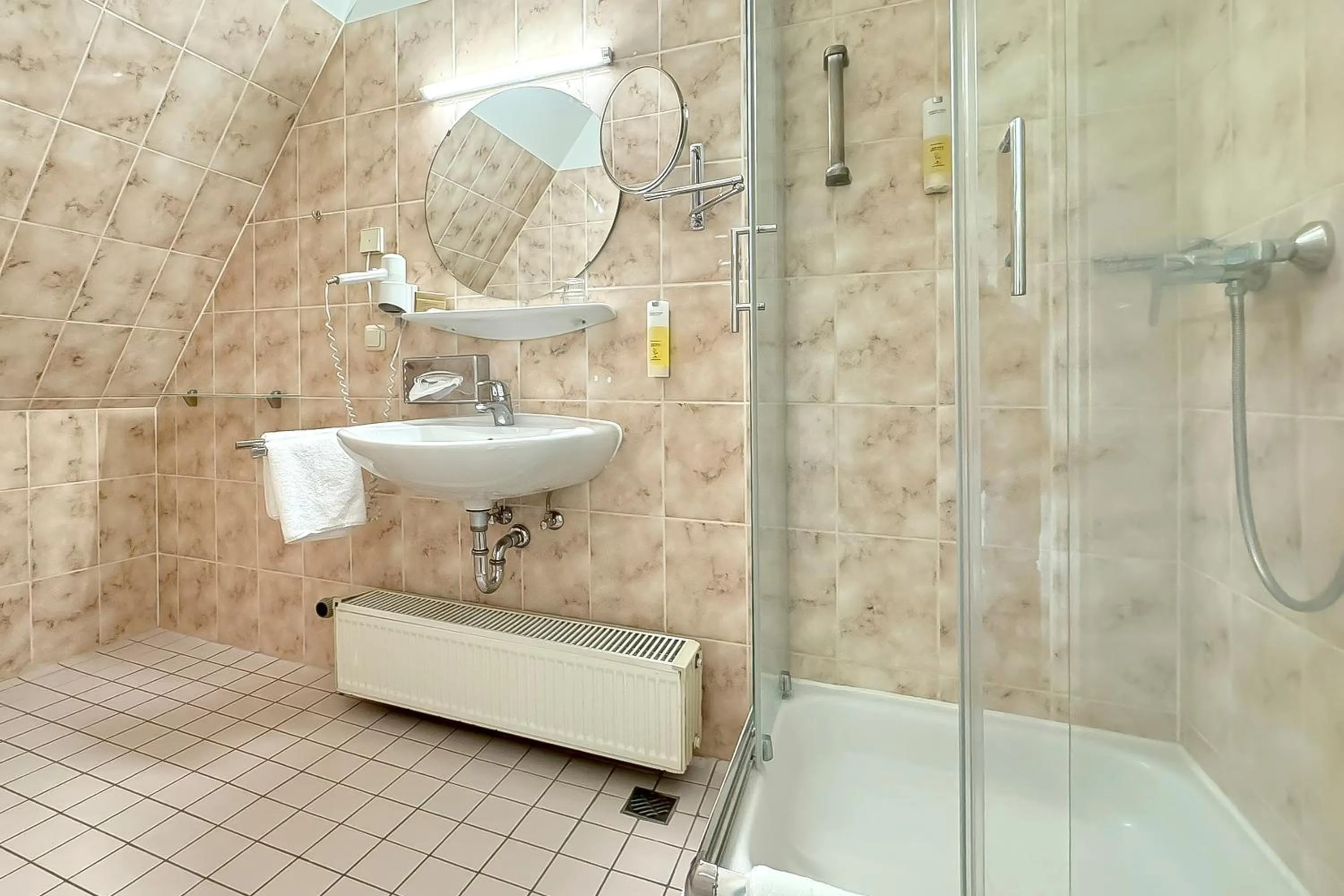 Bathroom in Ringhotel Fährhaus