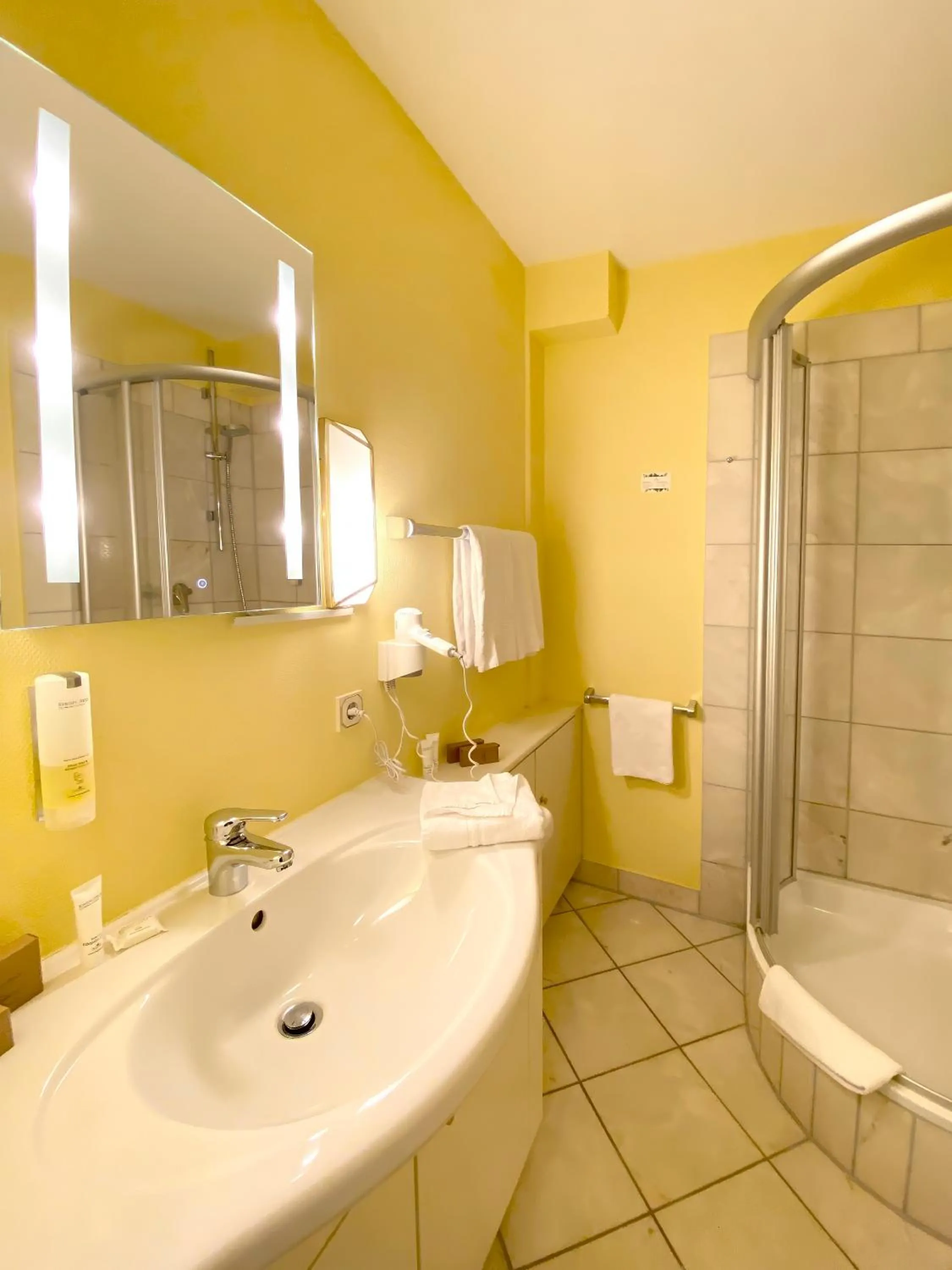 Shower in Ringhotel Fährhaus