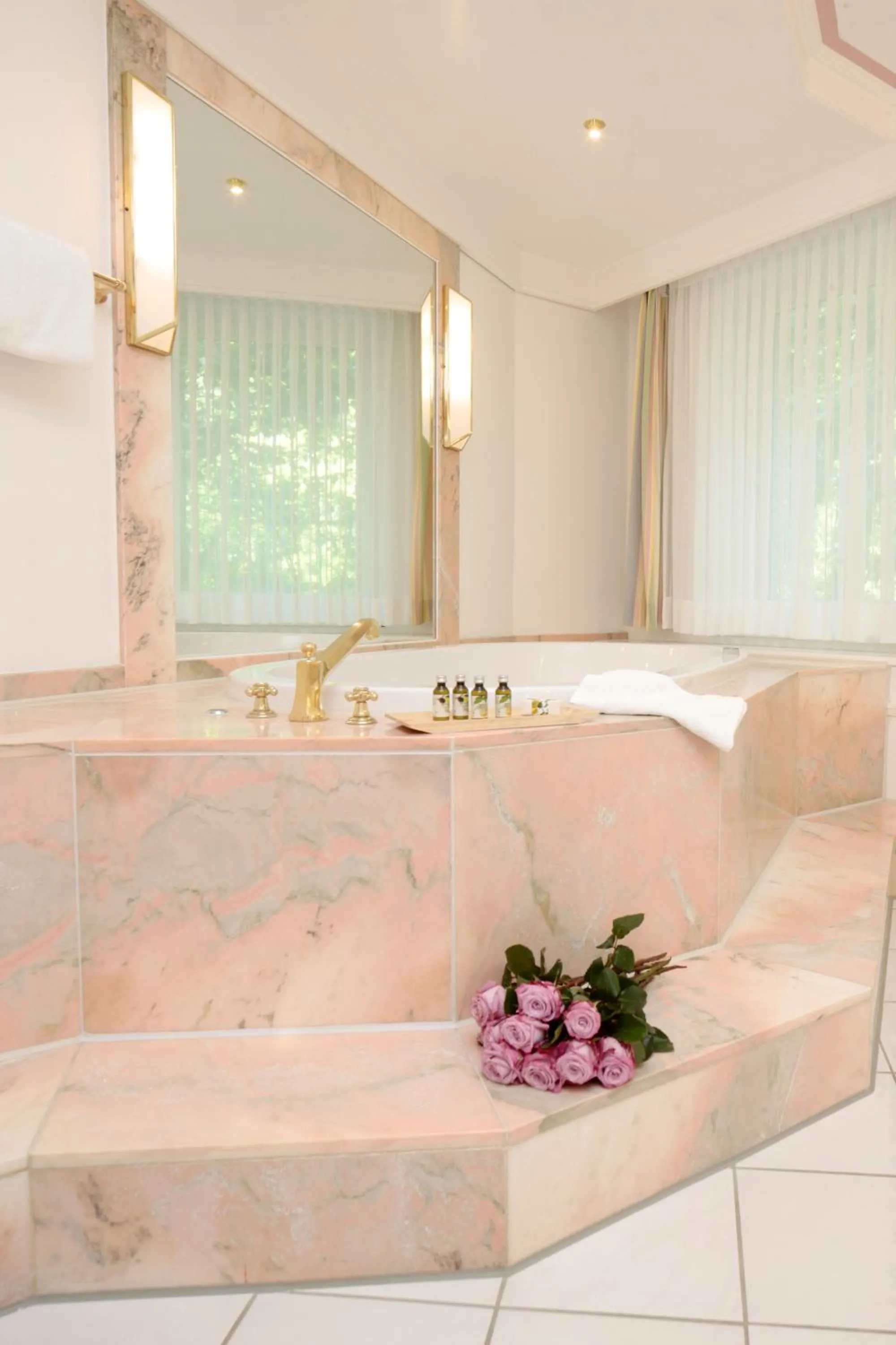 Bathroom in Ringhotel Fährhaus