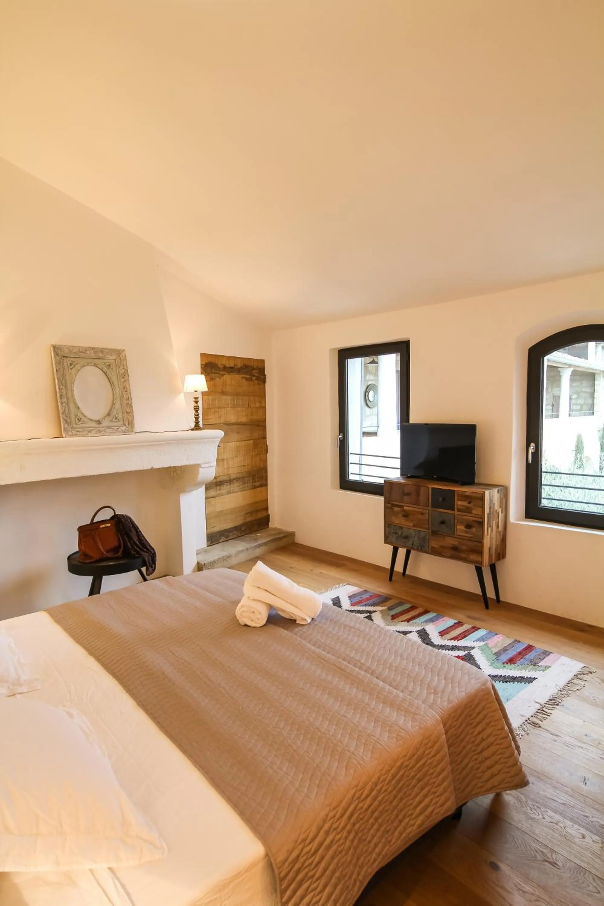 Bed in La Maison D'Aimé