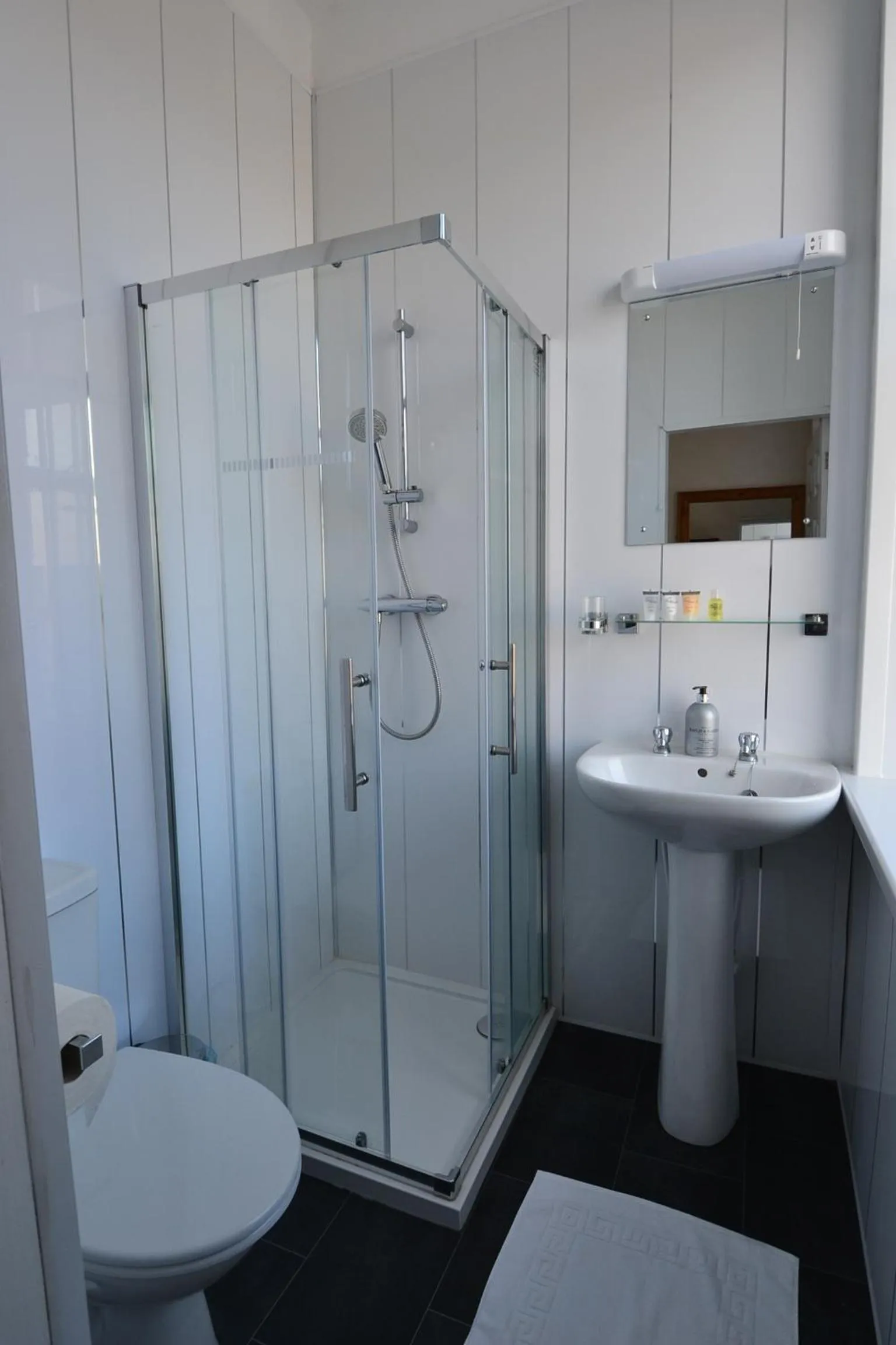 Bathroom in Hotel 33