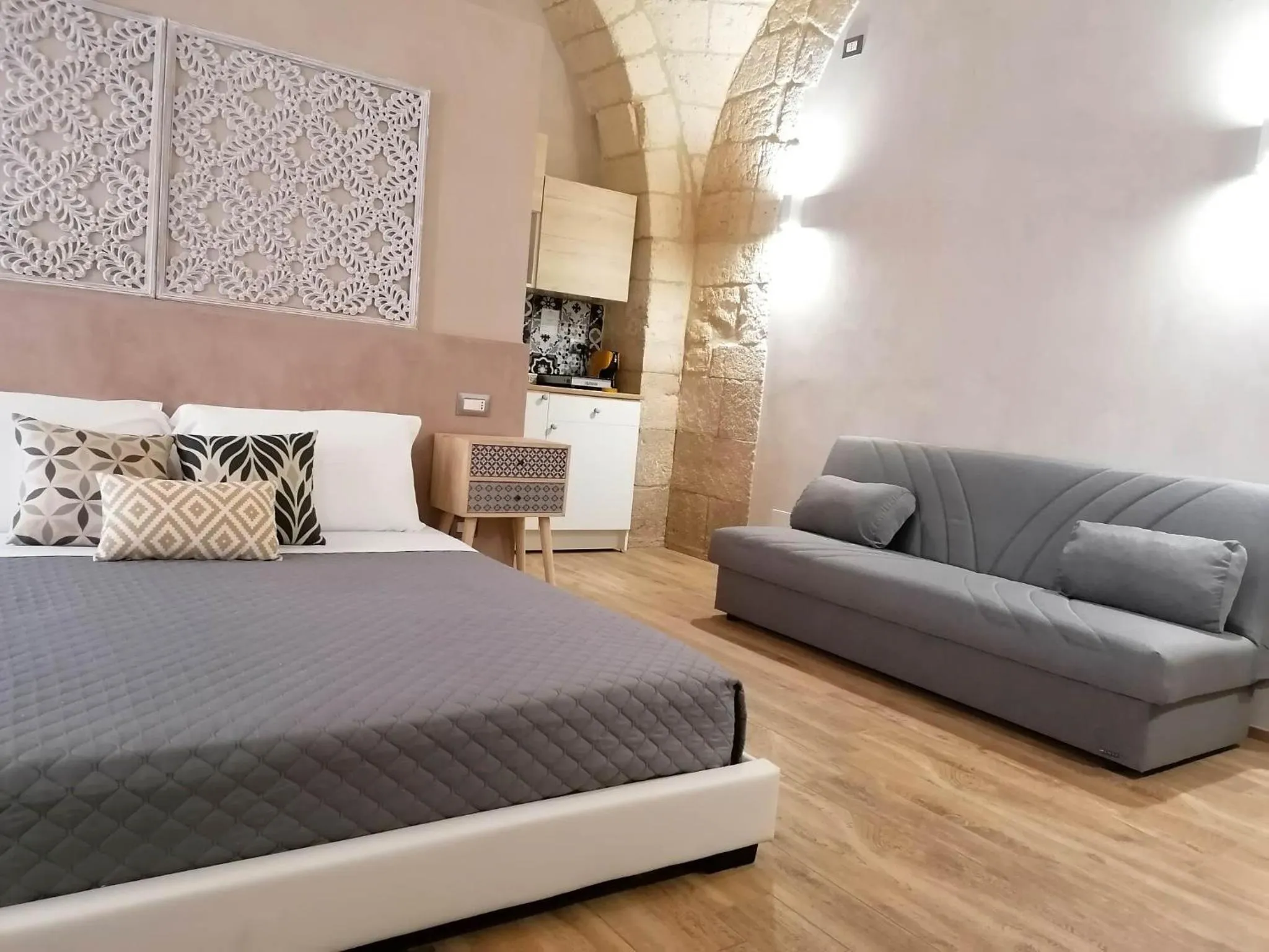 Photo of the whole room, Bed in La Dimora del Principe-Piano terra