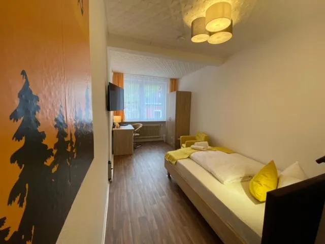 Bed in Hotel Rathaus