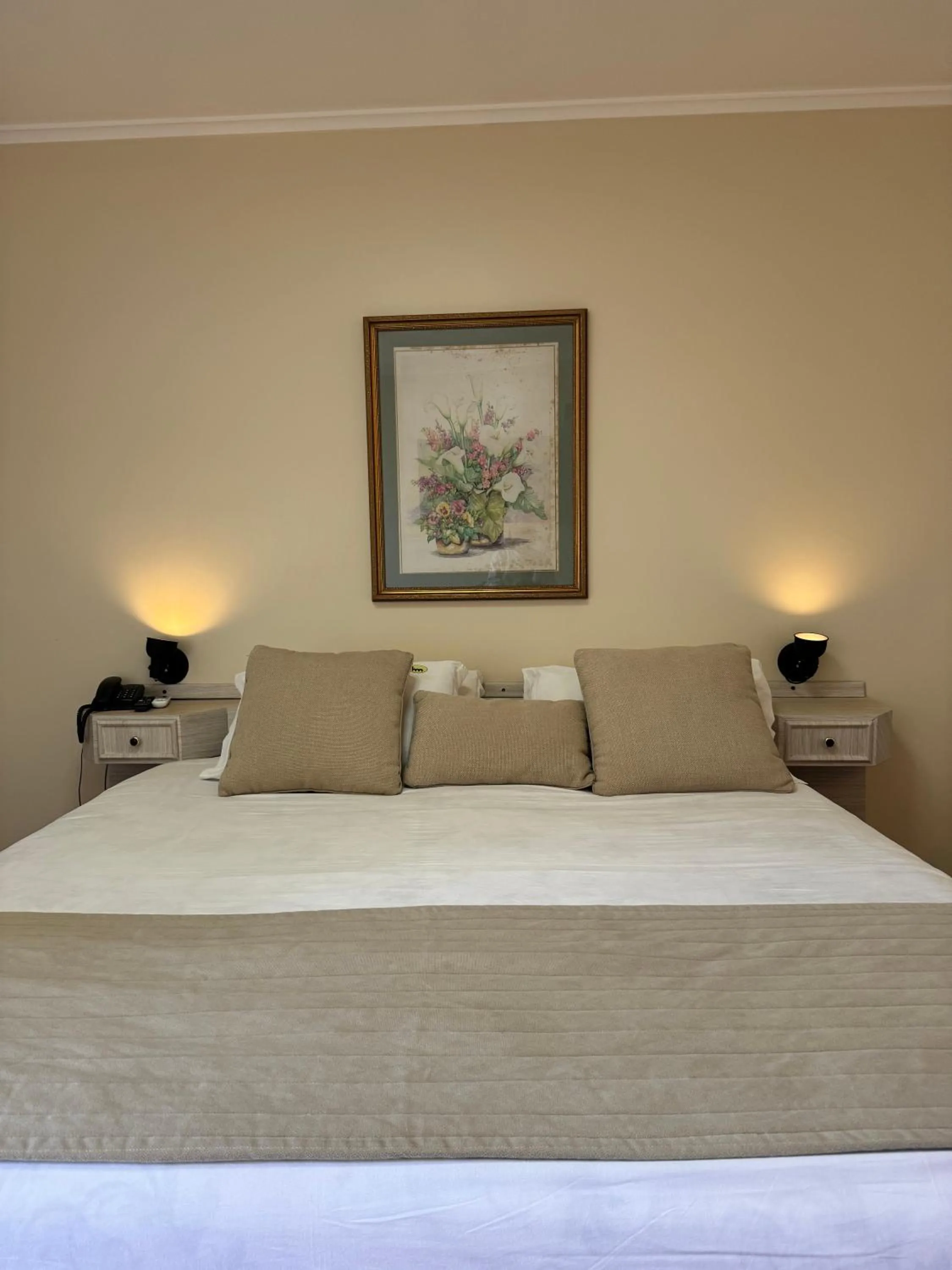 Bed in Hotel Marques