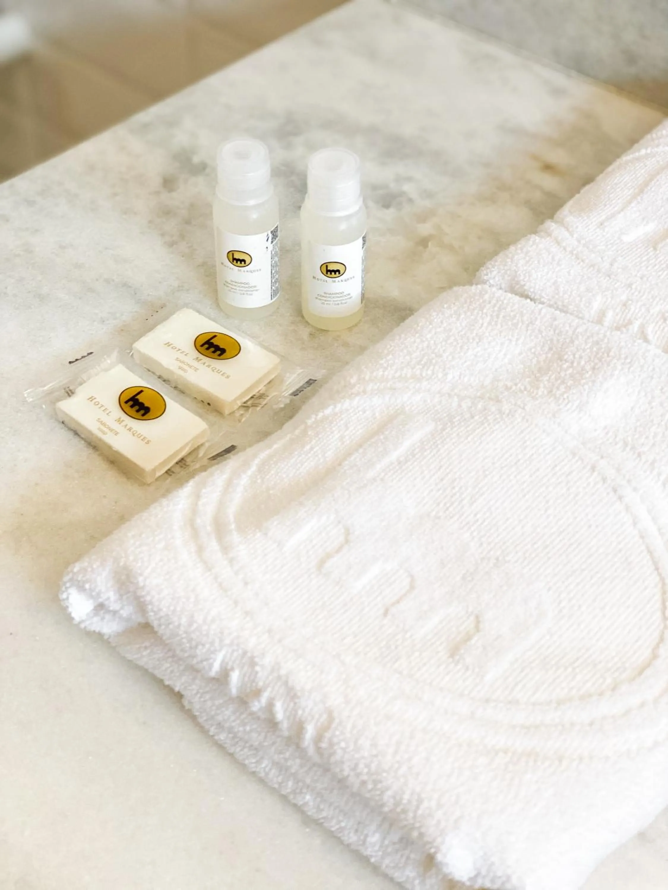 Bed in Hotel Marques